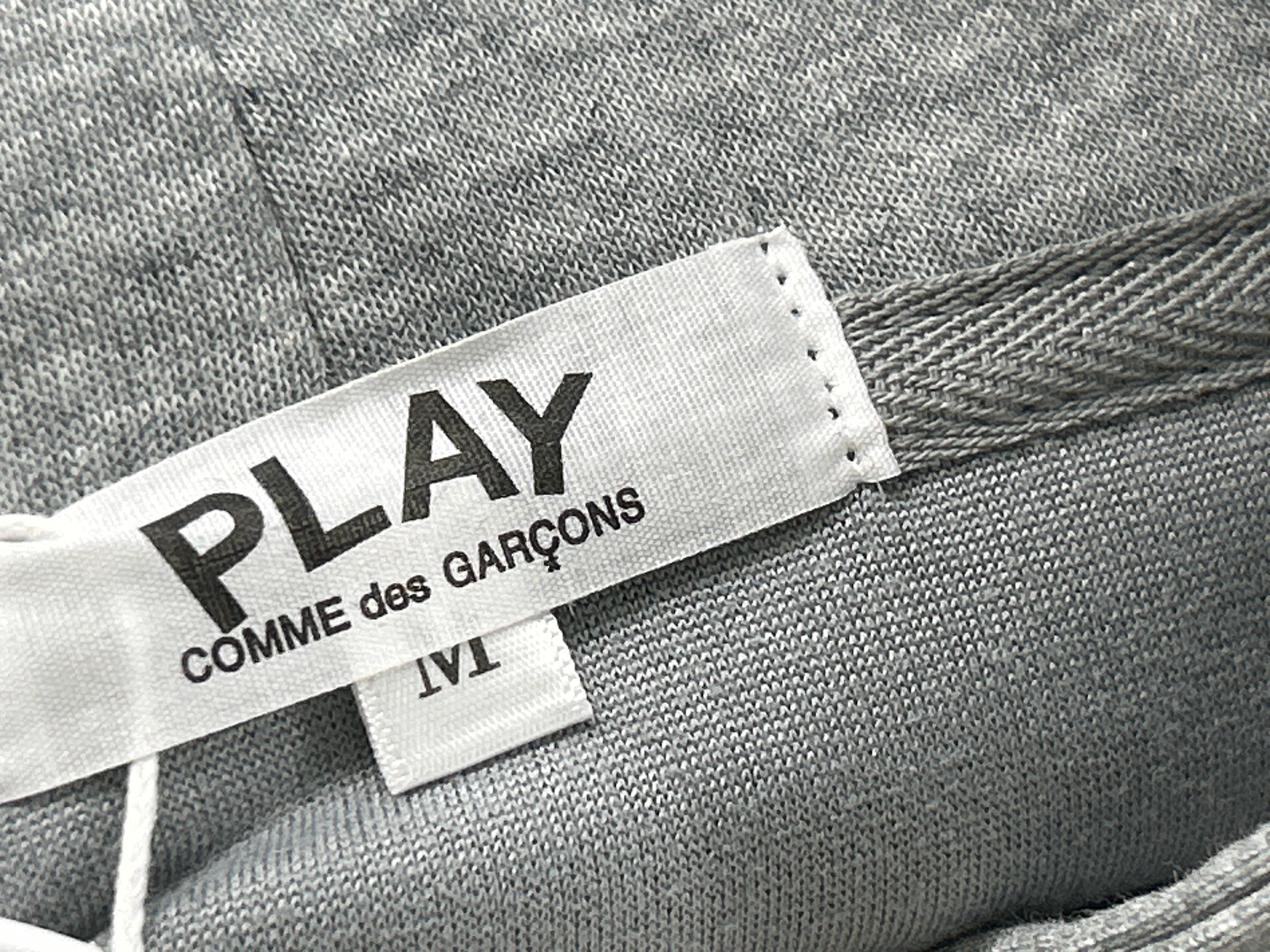 Foto QC 2 de Comme des Garçons Play Hoodie Large Heart Logo Black
