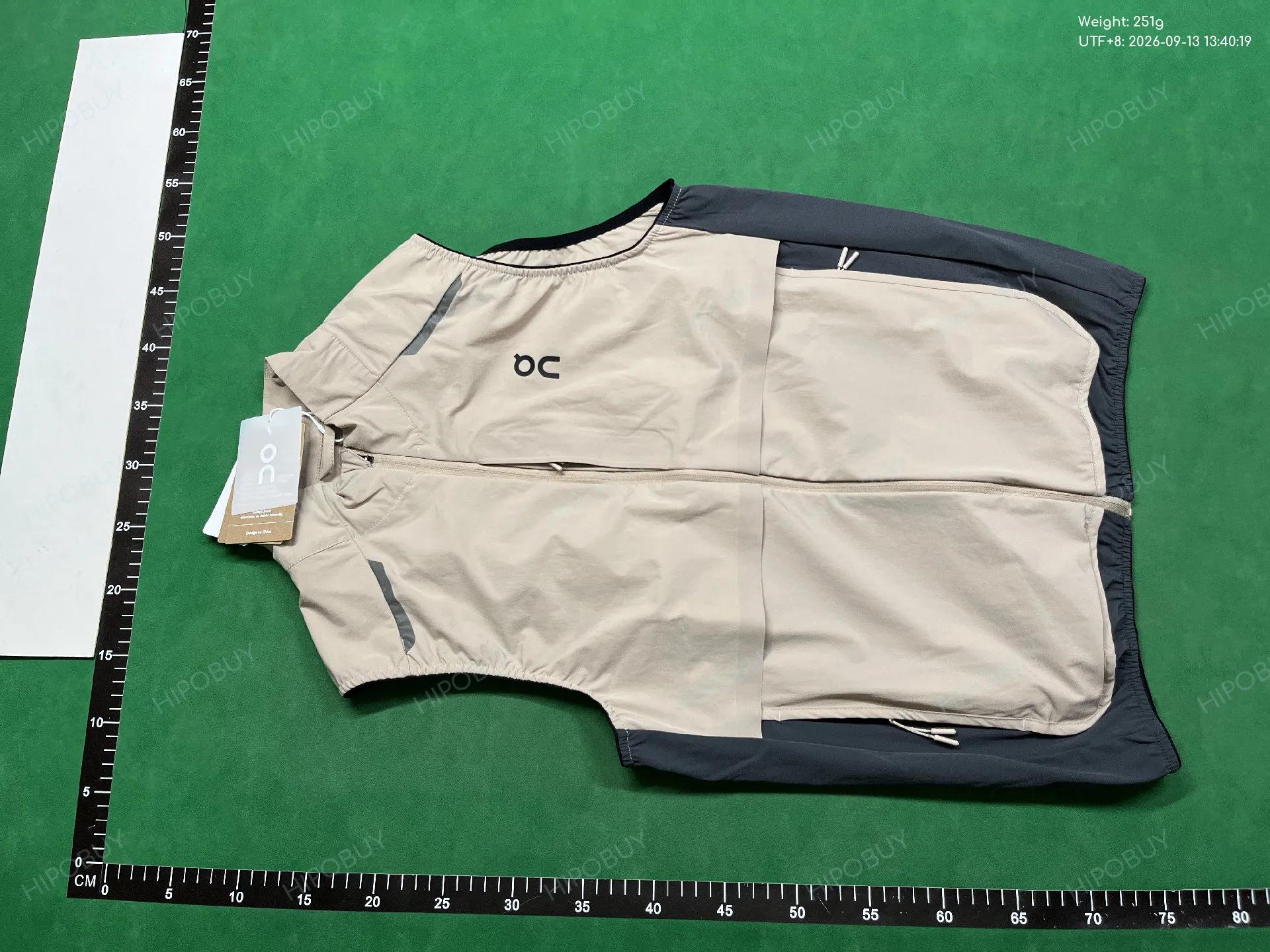 Foto QC 8 de On Tracksuit Set 2-Piece Grey