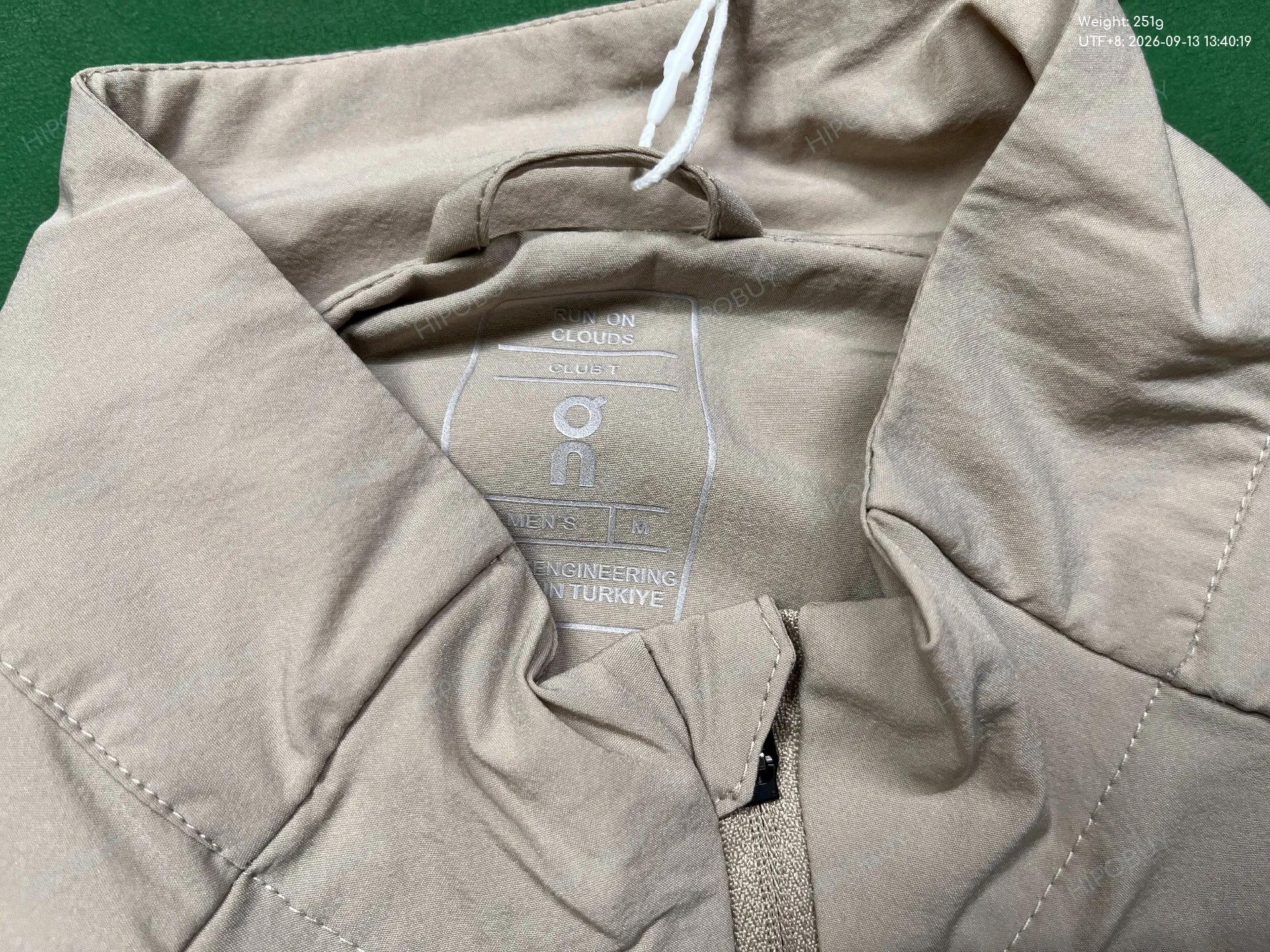 Foto QC 7 de On Tracksuit Set 2-Piece Grey