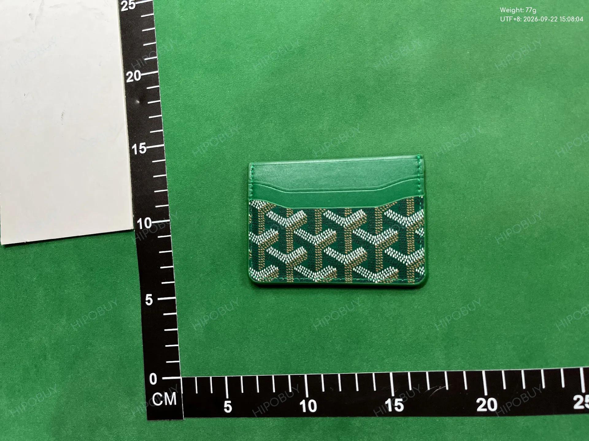 Foto QC 8 de Goyard Matignon GM Wallet Goyardine Blue