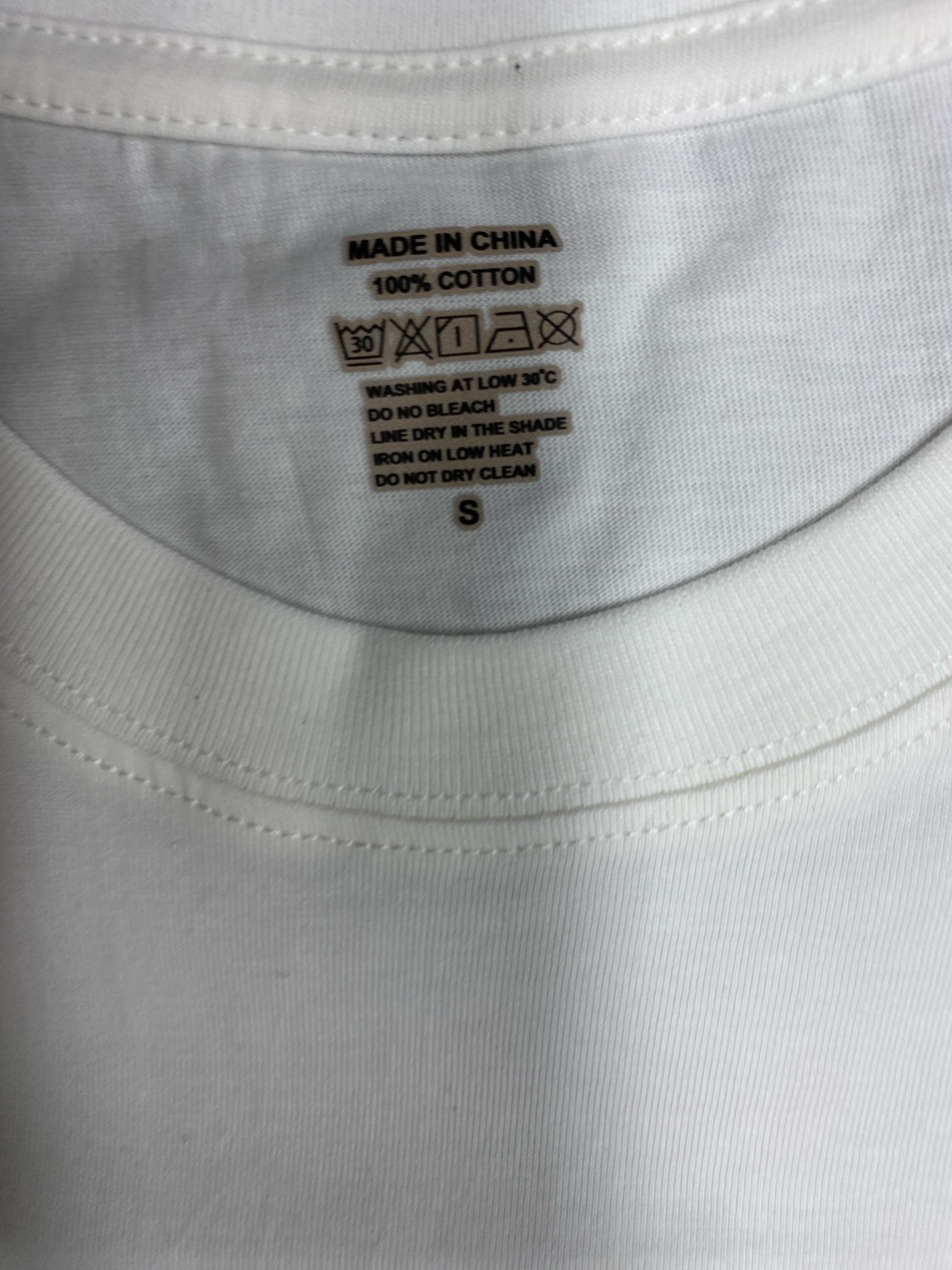 Foto QC 6 de Unbranded No More Rules Lips Graphic T-shirt White