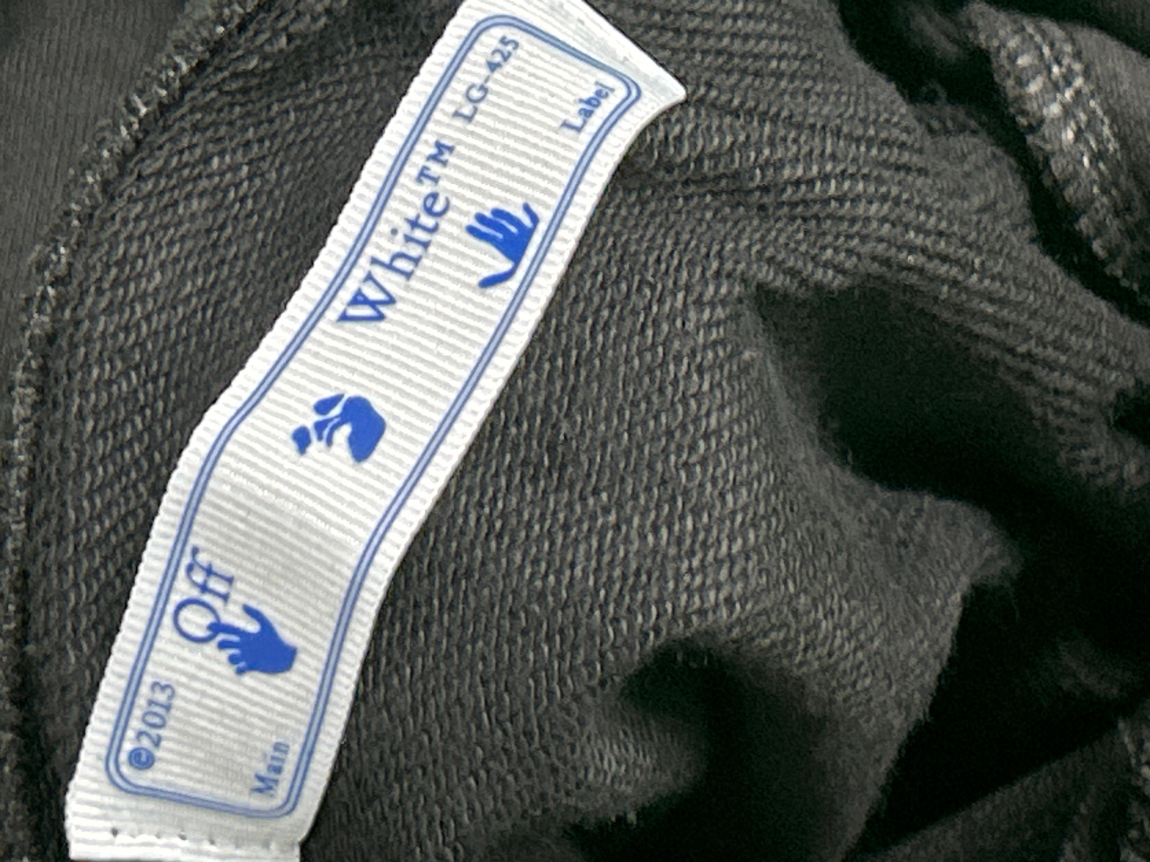 Foto QC 7 de Off-White Spray Marker Zip Sweater Black