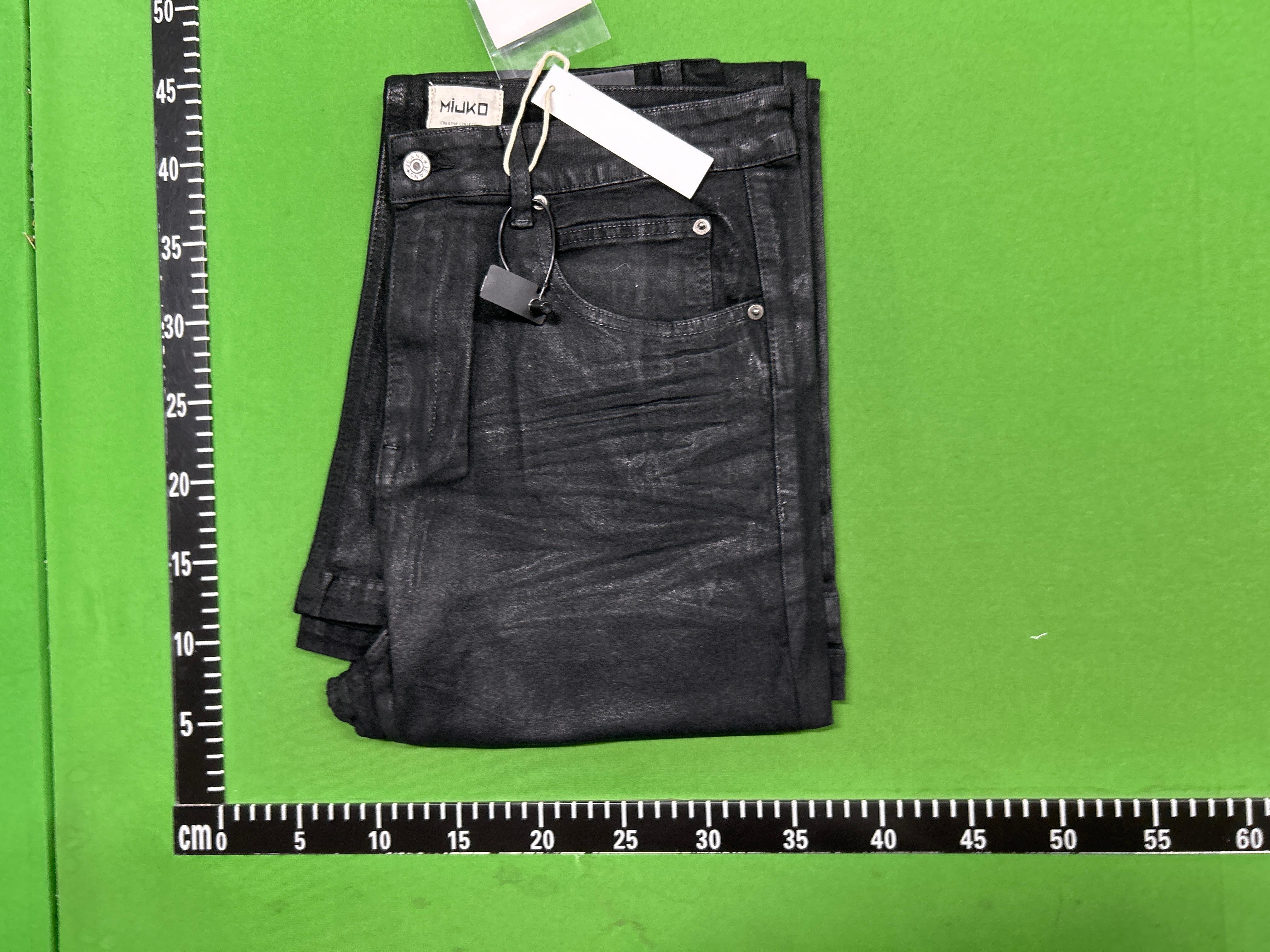 Foto QC 1 de MIJKO Jeans Coated Bootcut Wrinkled Black