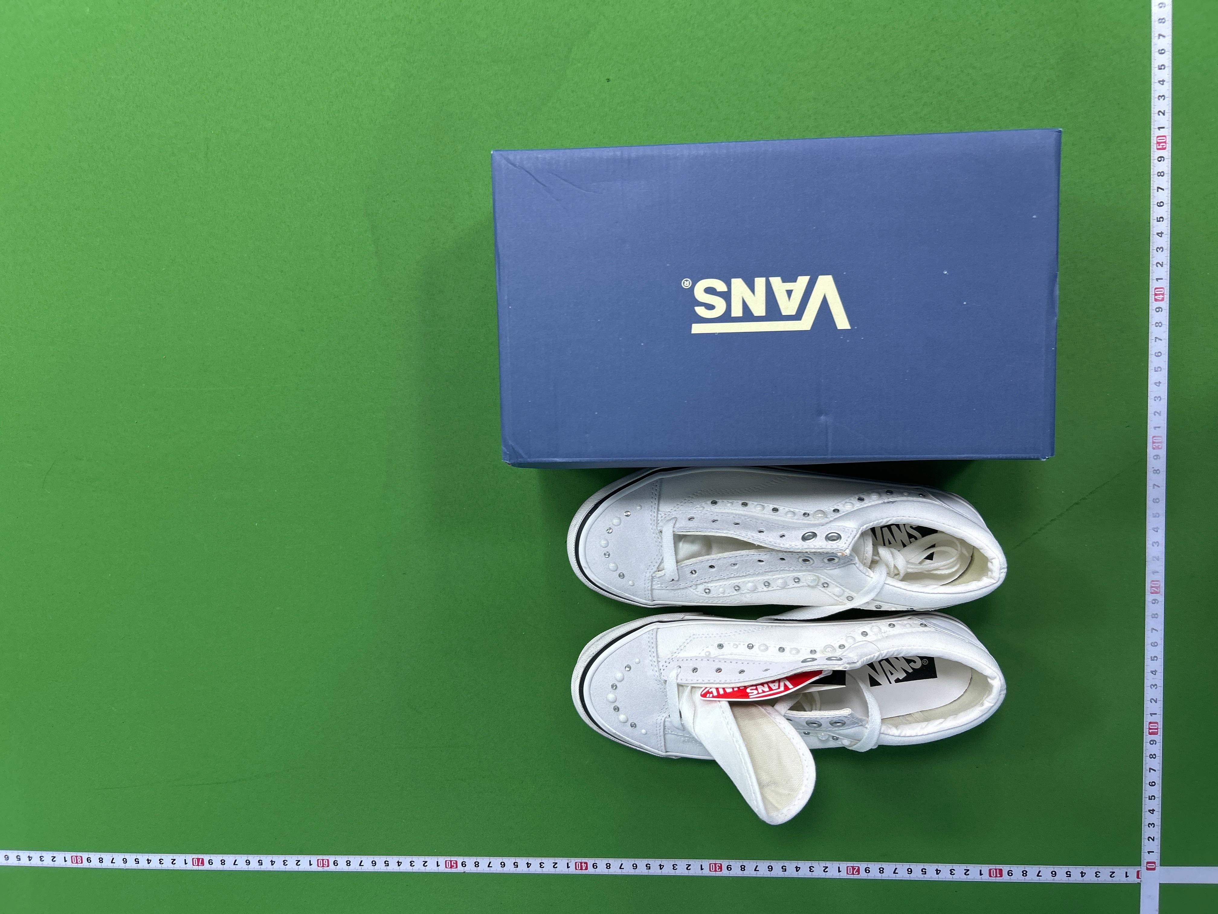 Foto QC 2 de Vans Old Skool 36 Low Pearlescent Blue VN000E8VYA6