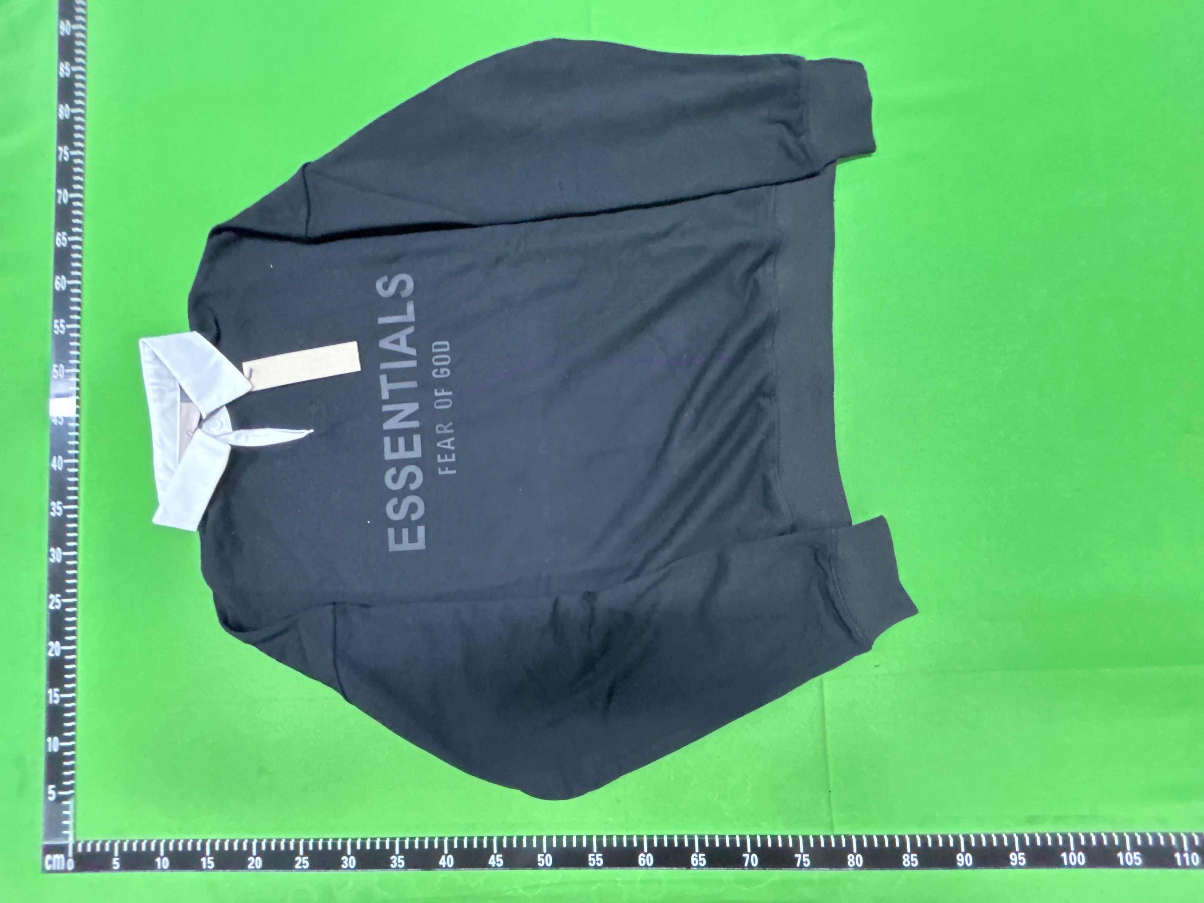 Foto QC 3 de Fear of God Essentials Polo Sweatshirt Sage