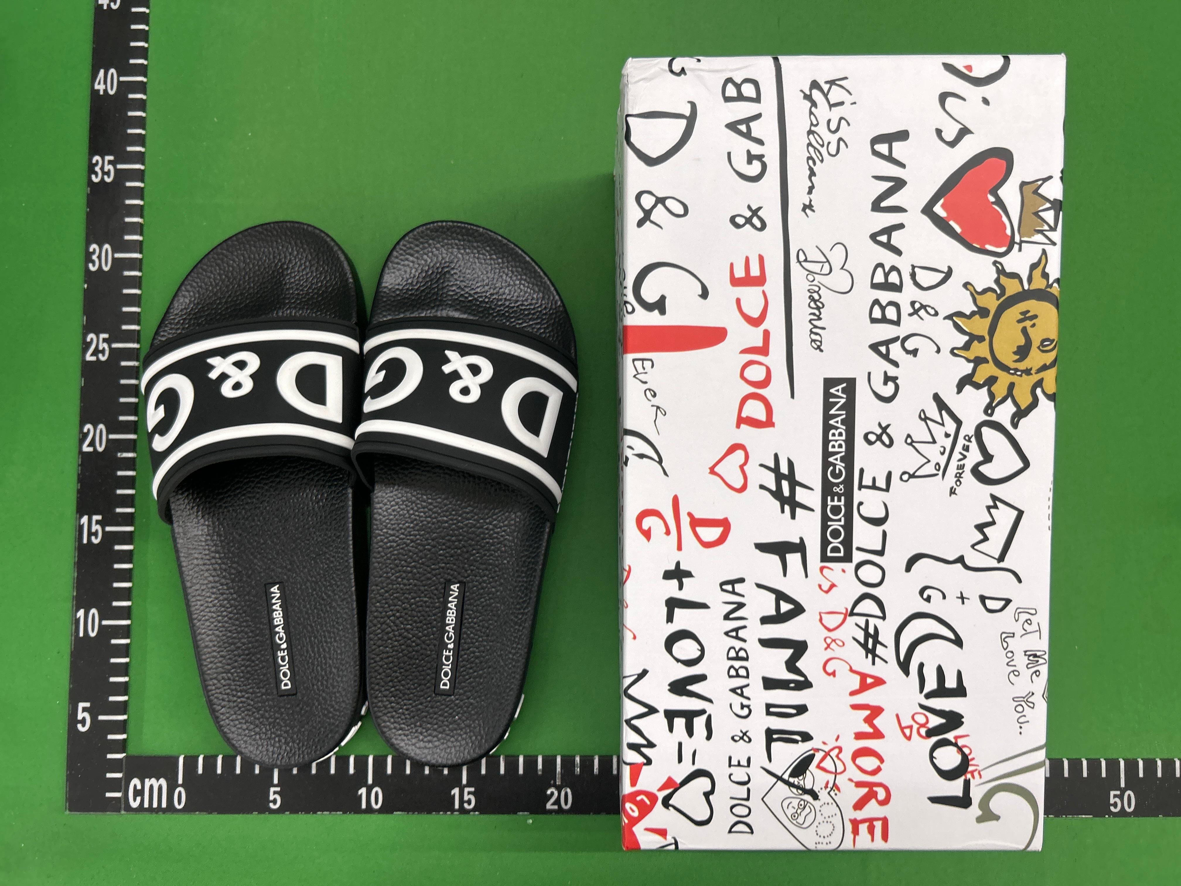Foto QC 2 de Dolce & Gabbana Beachwear Slides Rubber D&G Logo Black White CS1786 AX389 8B956