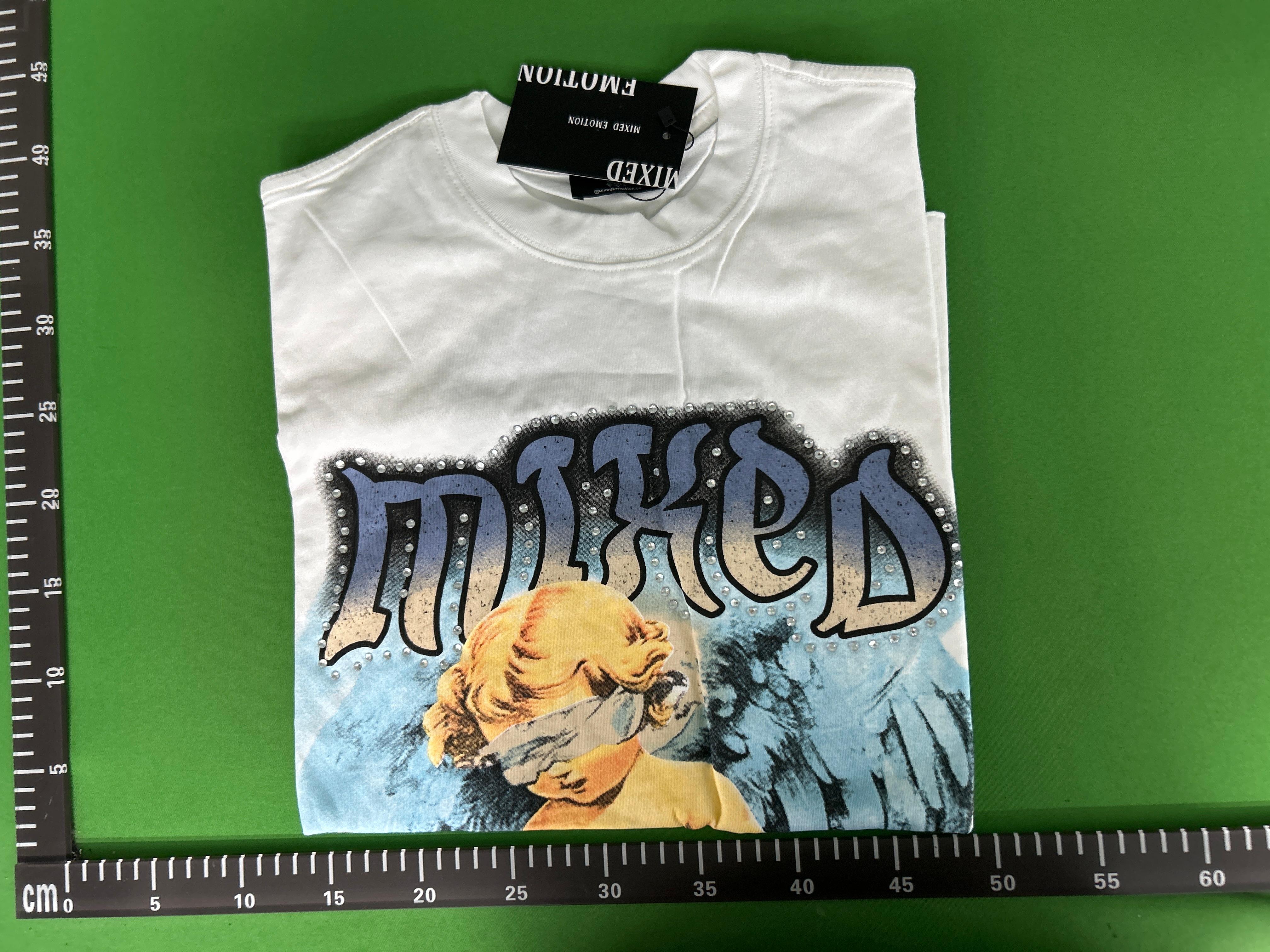 Foto QC 1 de Mixed Emotions Hooded Jacket Graphic Washed Black