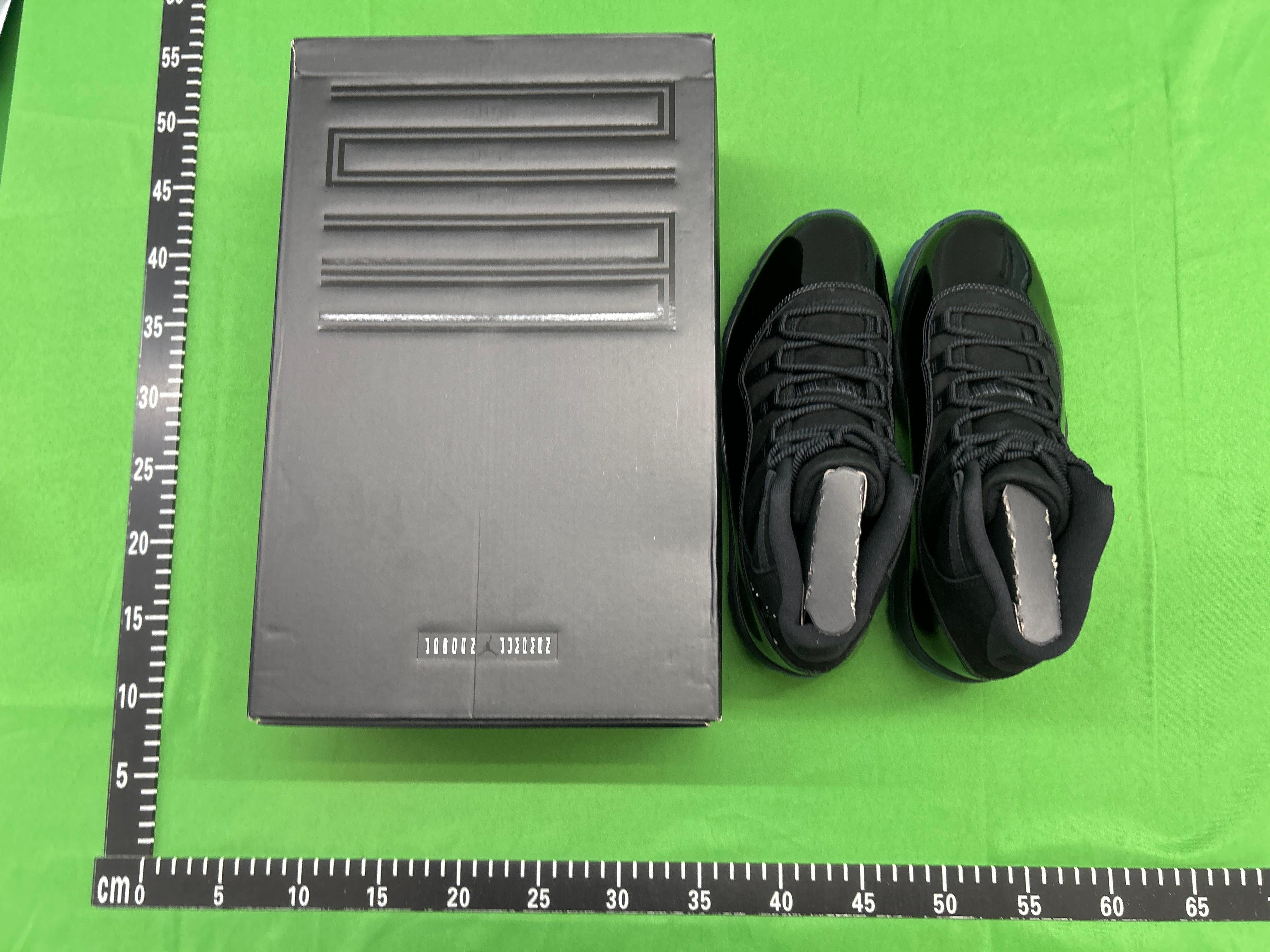 Foto QC 2 de Jordan 11 Retro Gamma Blue CT8012-047