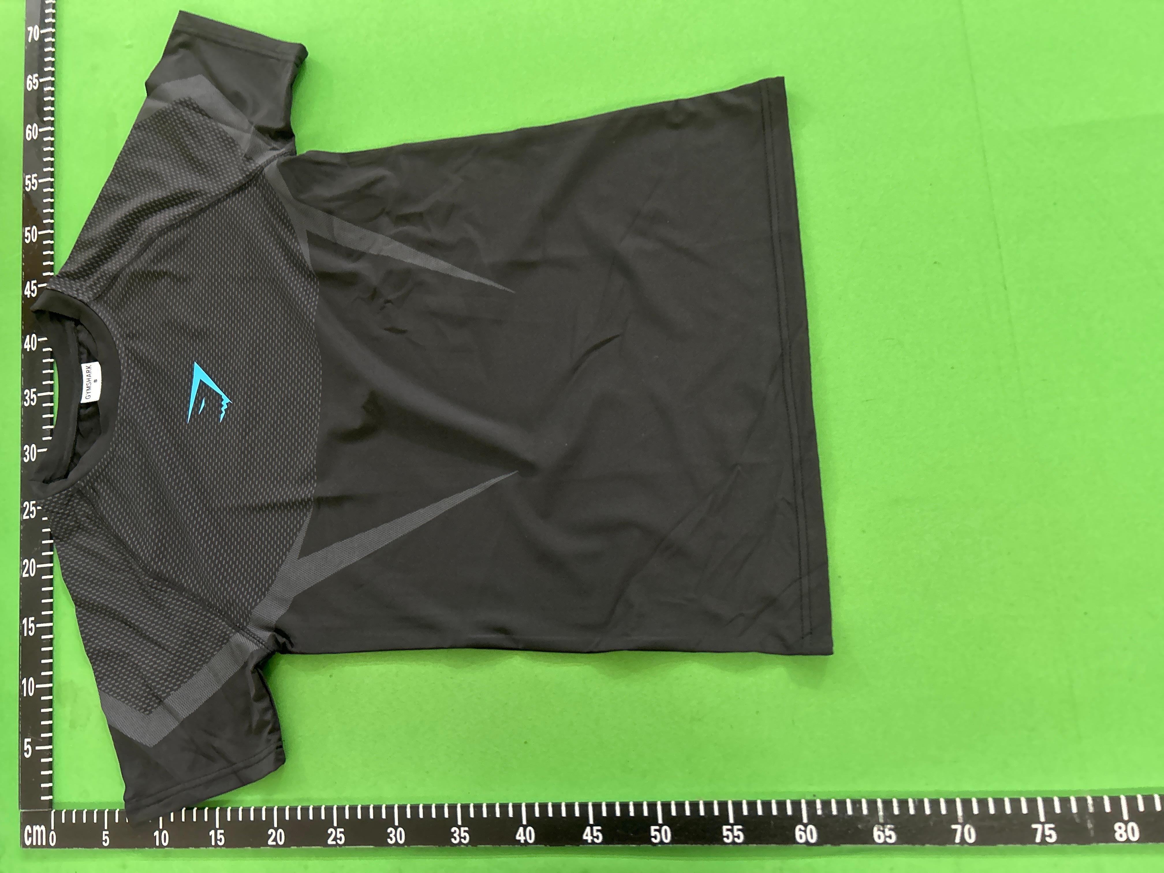 Foto QC 7 de Gymshark T-shirt Slim Fit Short Sleeve Black Burgundy