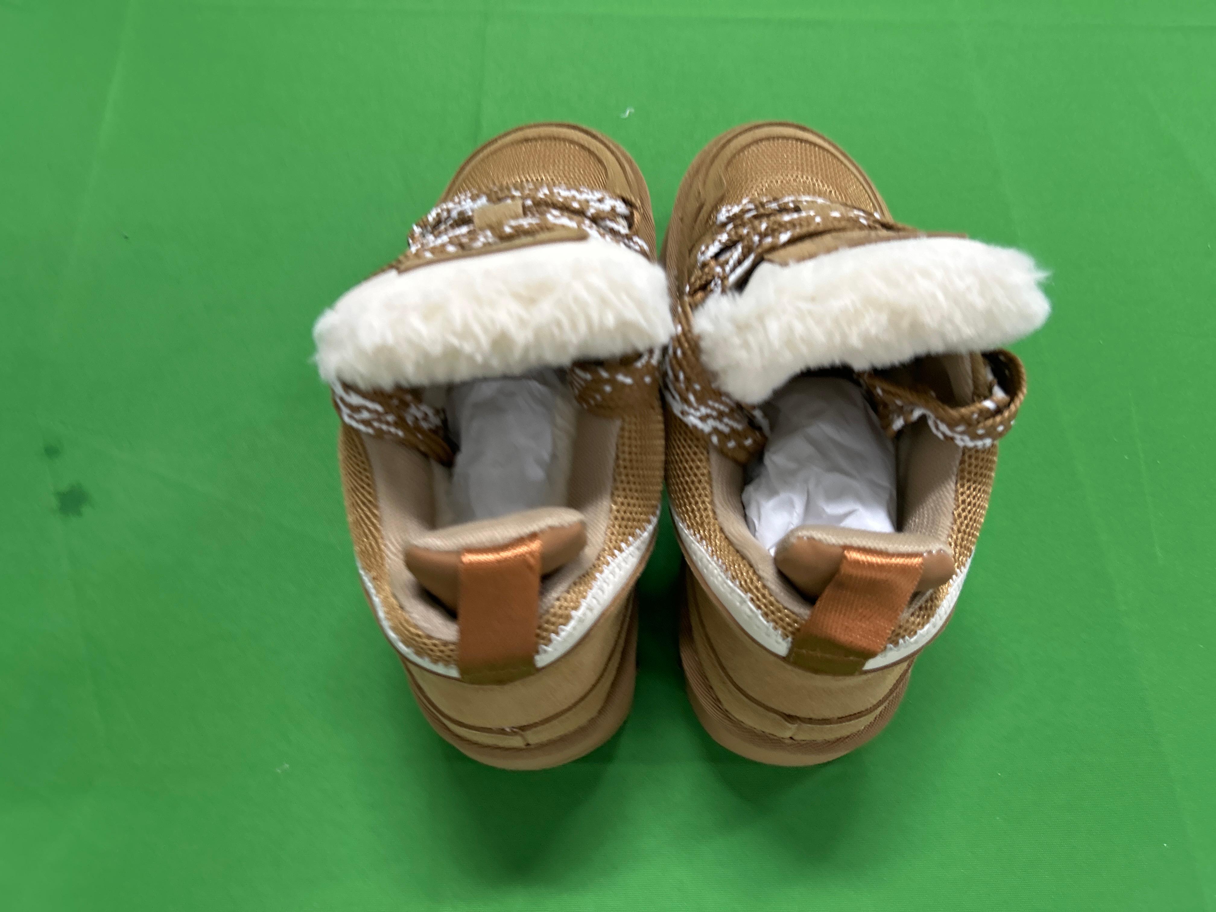 Foto QC 3 de Ugg Classic Ultra Mini Suede Boots Chestnut