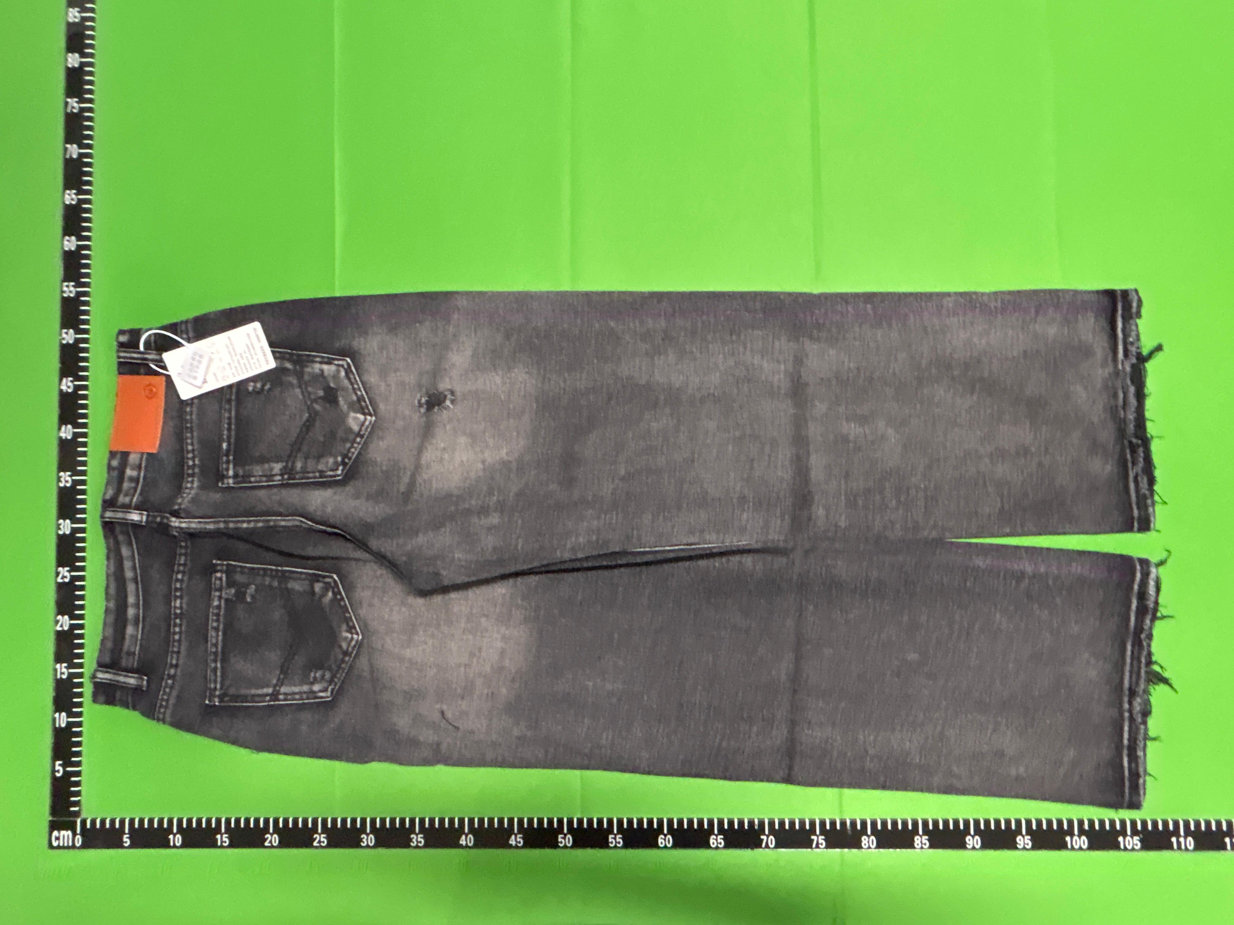 Foto QC 4 de Revenge The Denim Jeans Distressed Washed Black