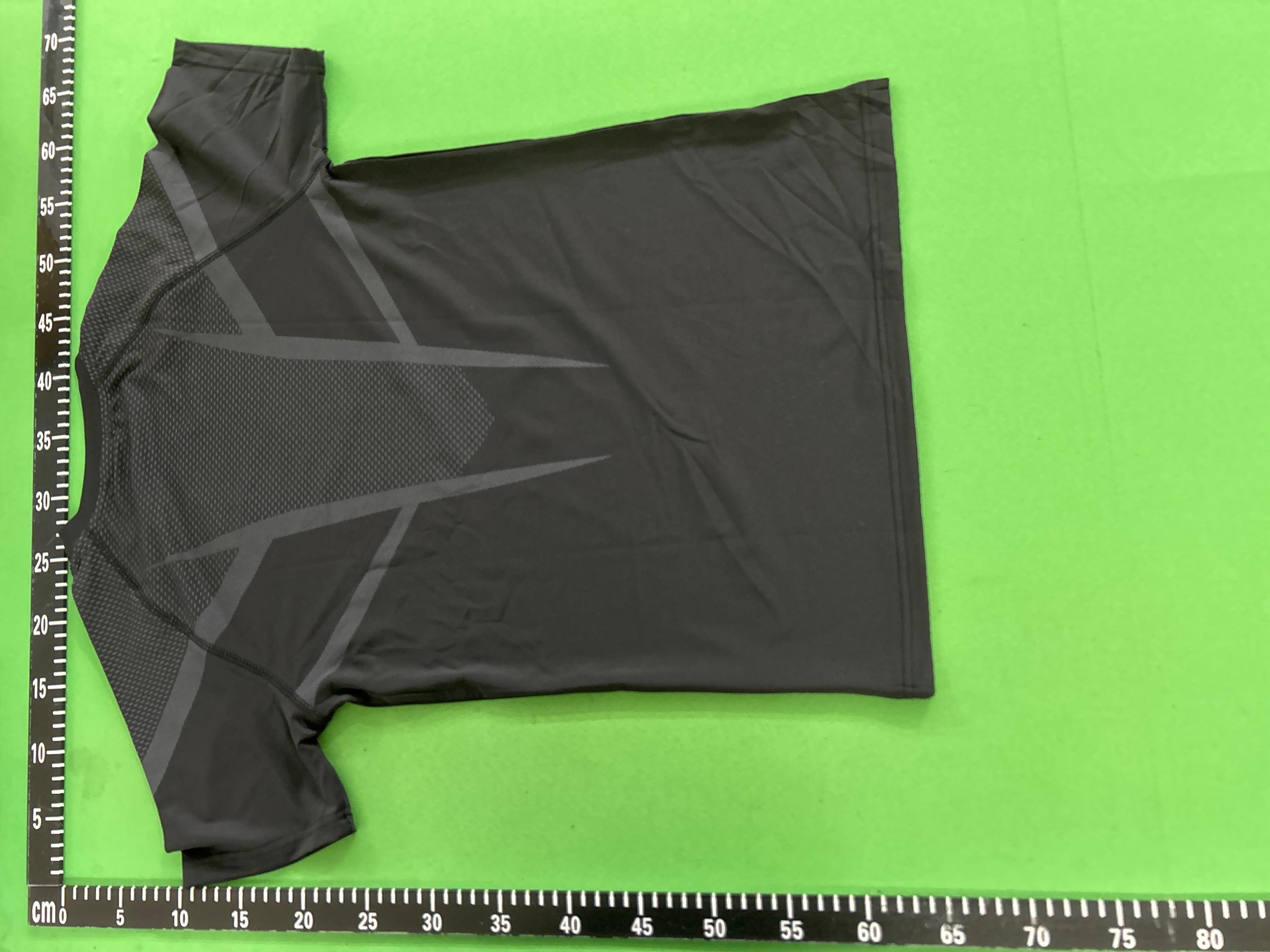 Foto QC 8 de Gymshark T-shirt Slim Fit Short Sleeve Black Burgundy