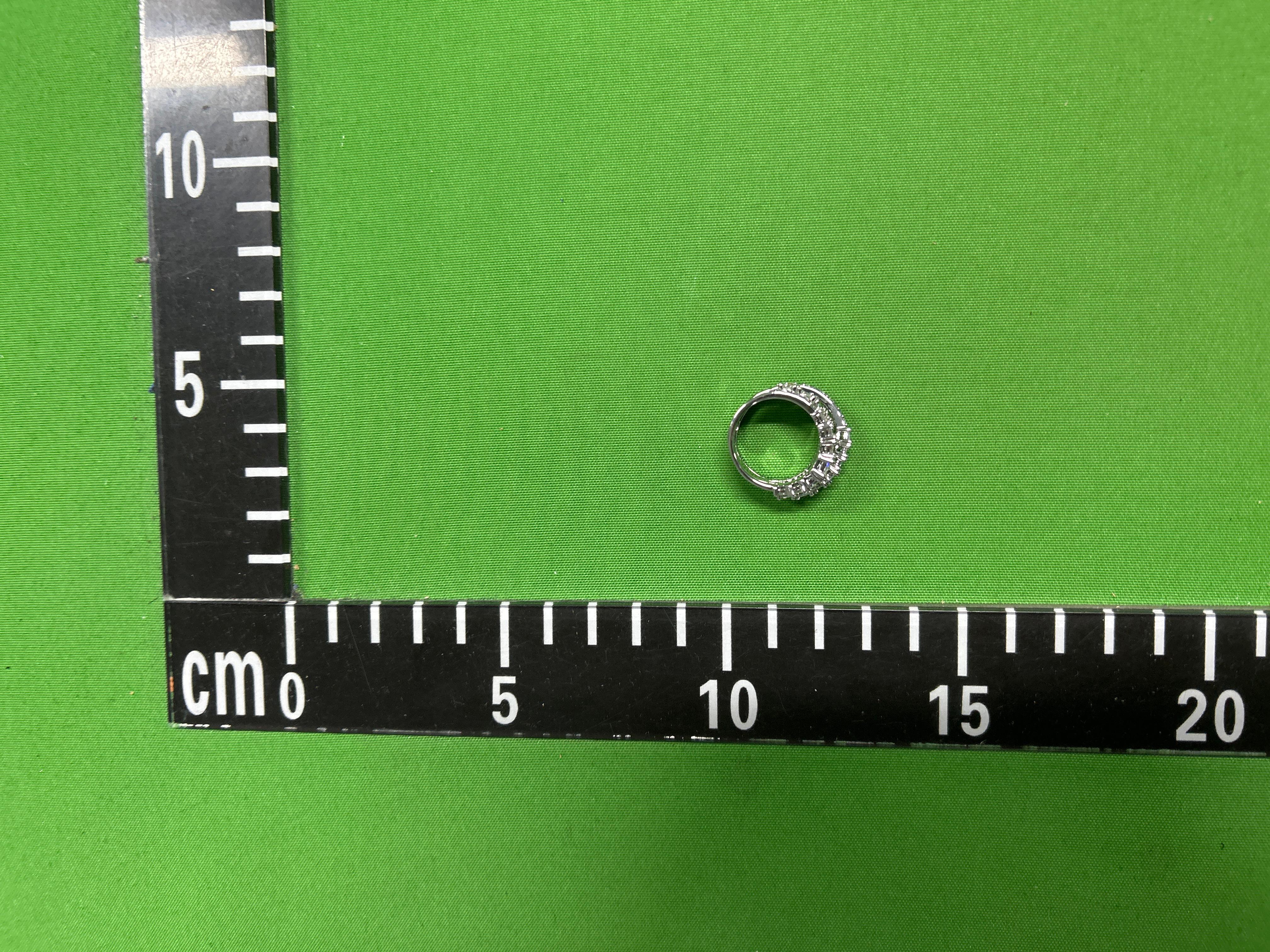 Foto QC 2 de Other Ring Metal Crystal Silver