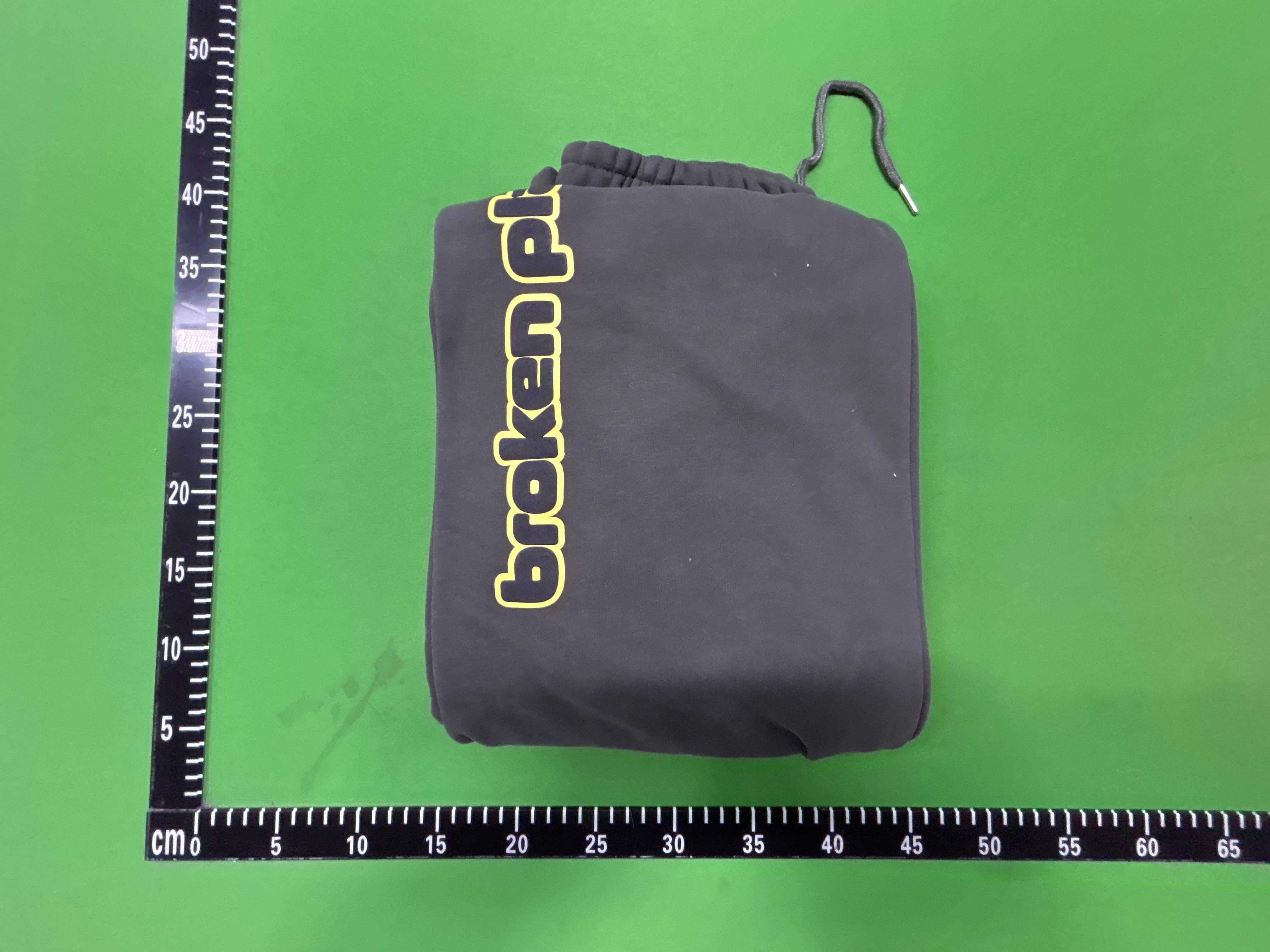 Foto QC 2 de Broken Planet Kick Game Am I The Only One Sweater Hooded Onyx