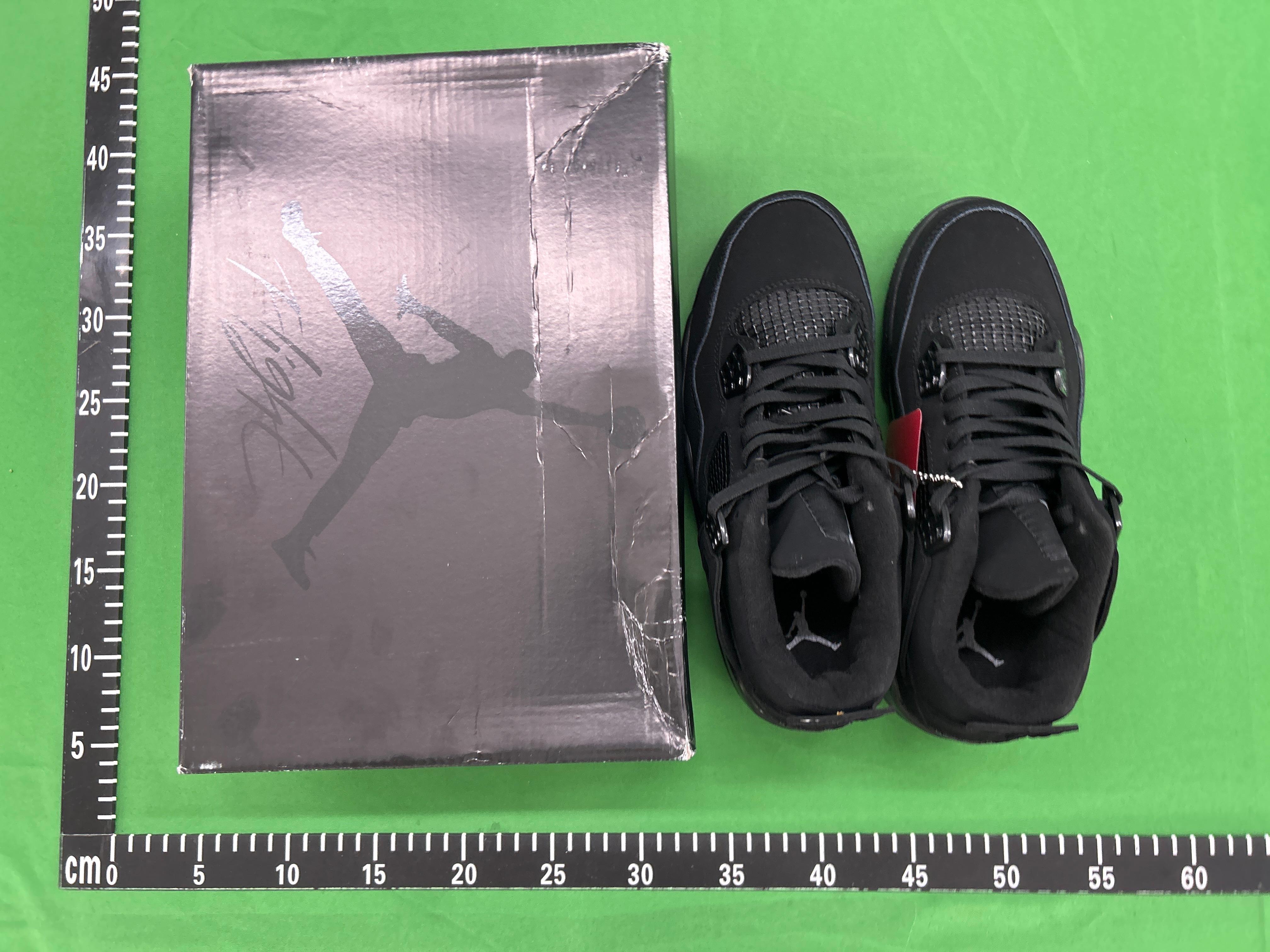 Foto QC 3 de Jordan 4 Retro Black Cat CU1110-010