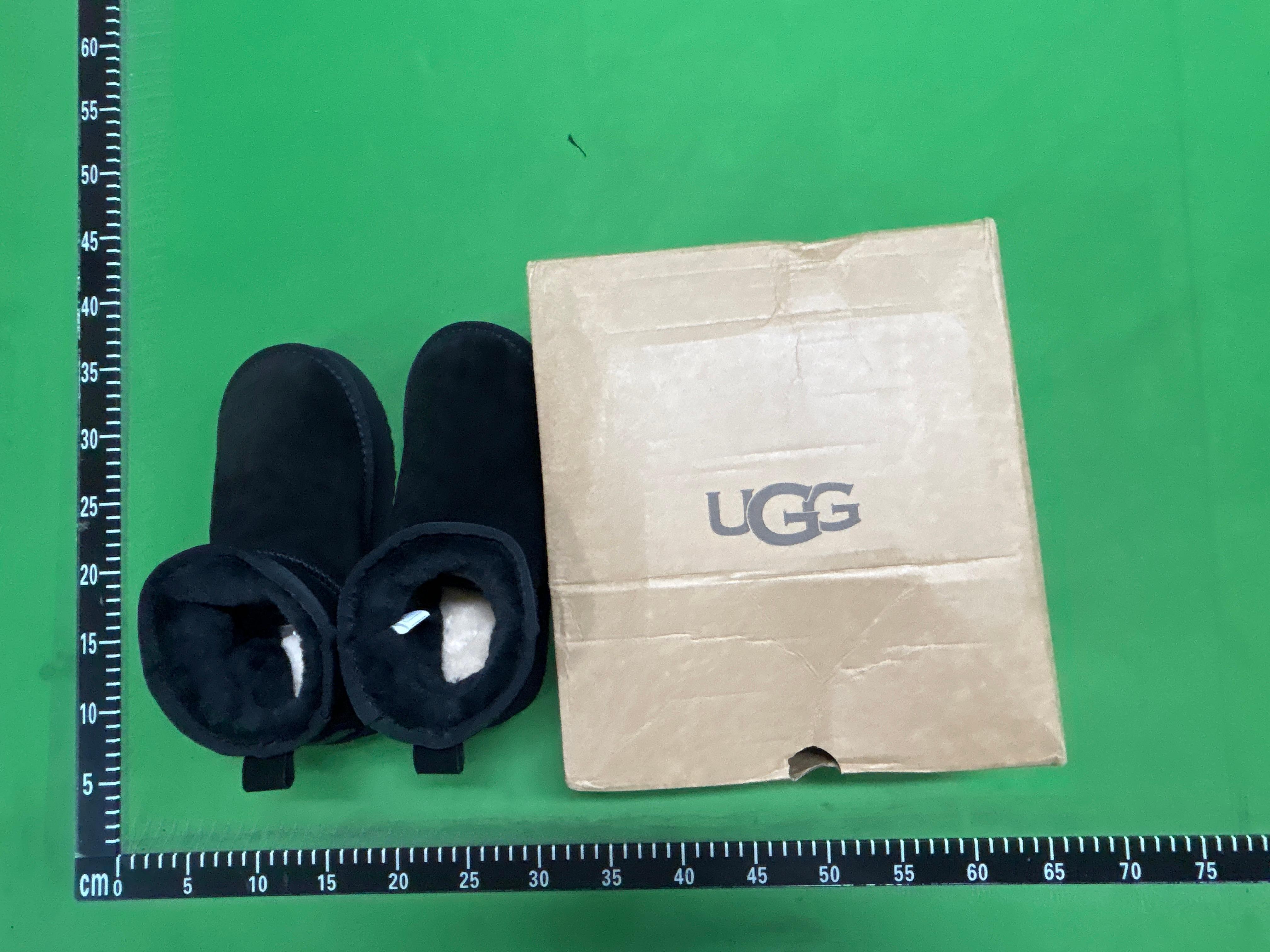 Foto QC 8 de Ugg Classic Ultra Mini Suede Boots Chestnut