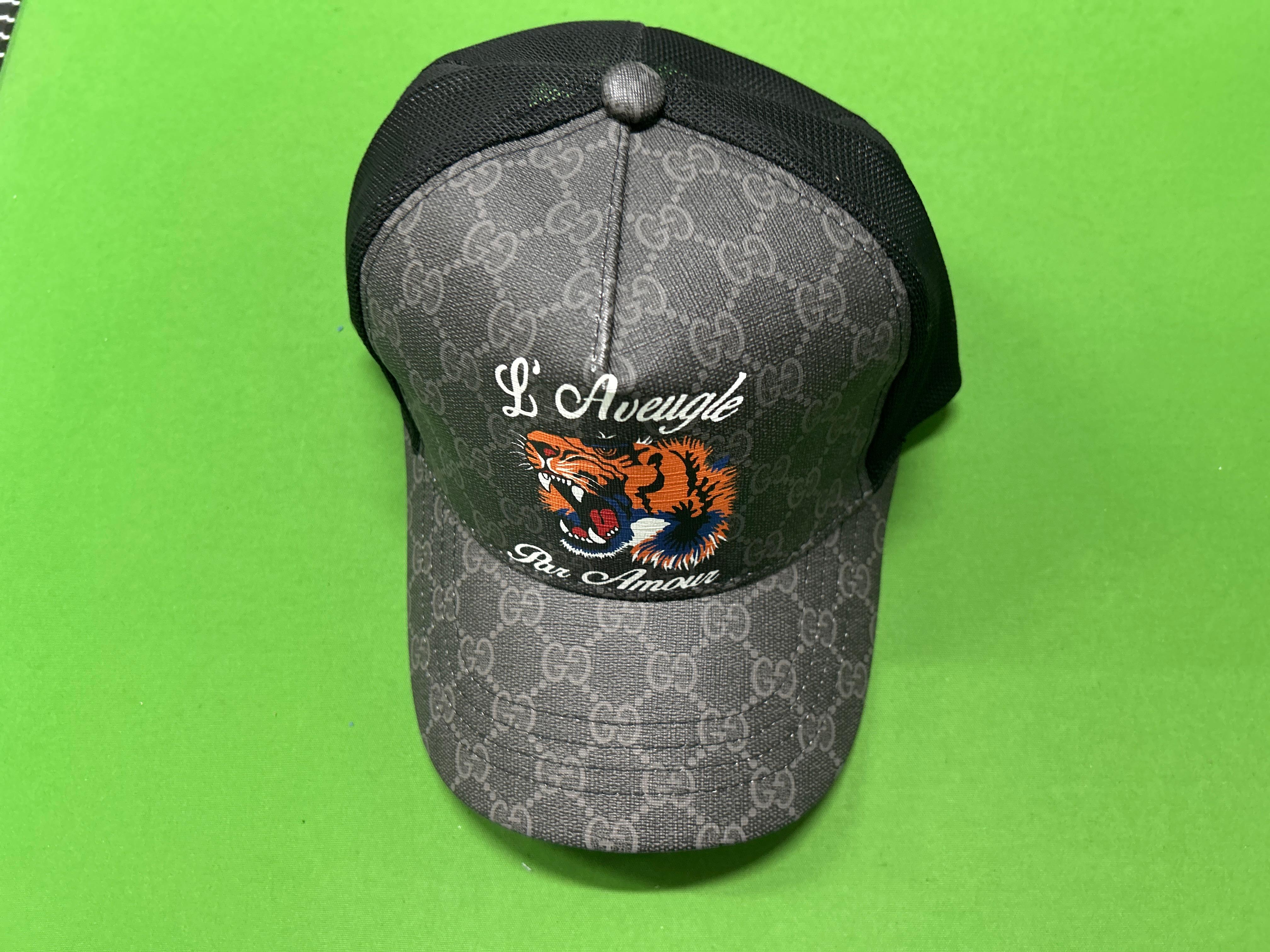 Foto QC 3 de Gucci GG Supreme Wolf Cap Black