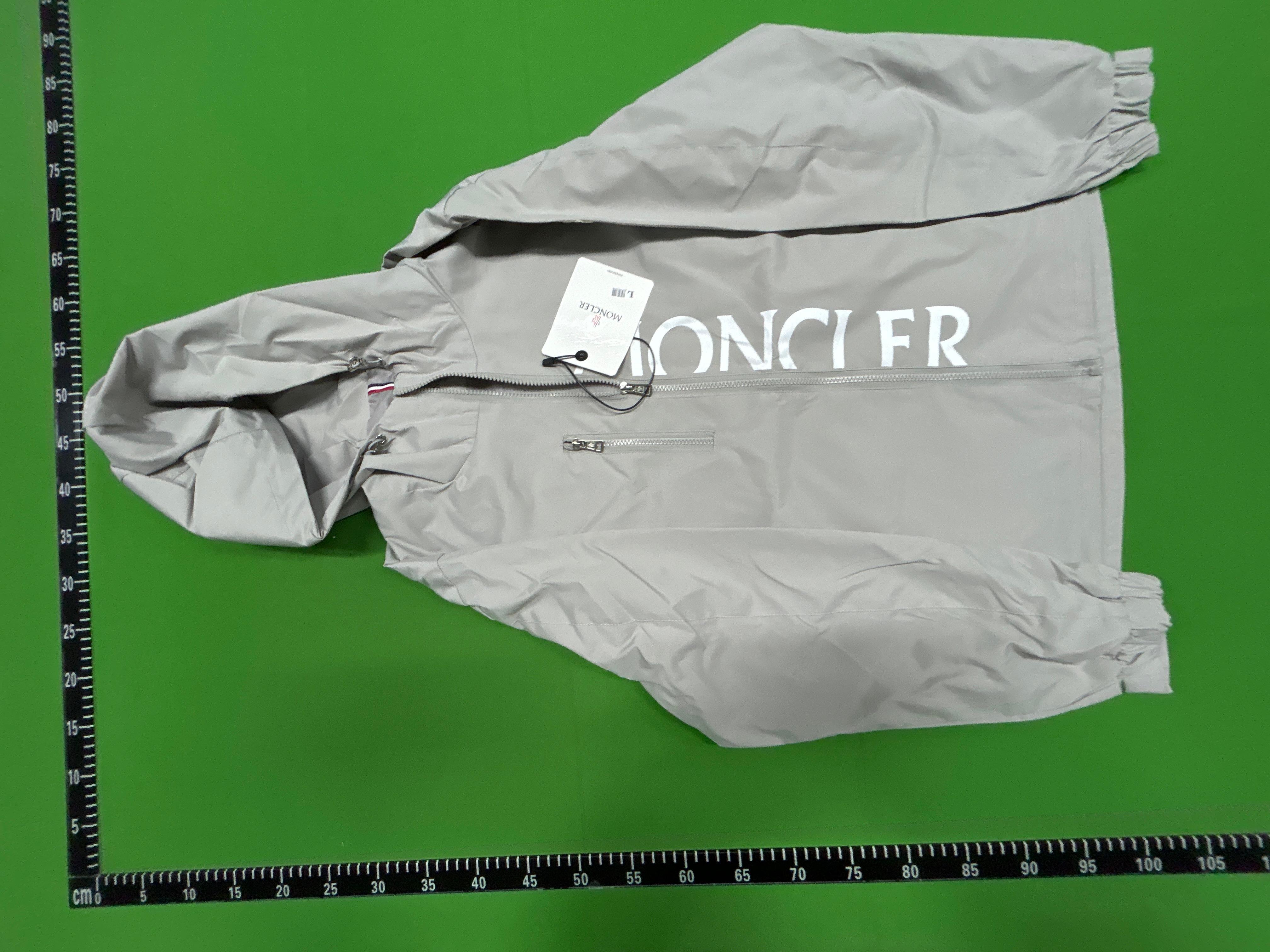 Foto QC 2 de Under Armour Windbreaker Jacket Reflective Woven Black