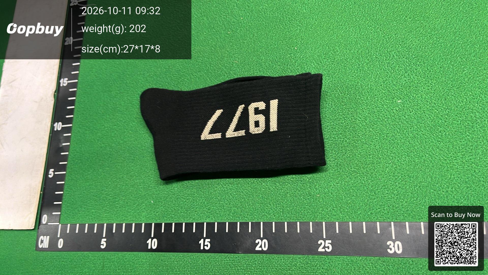 Foto QC 4 de Fear of God Essentials 1977 Crew Socks Brown