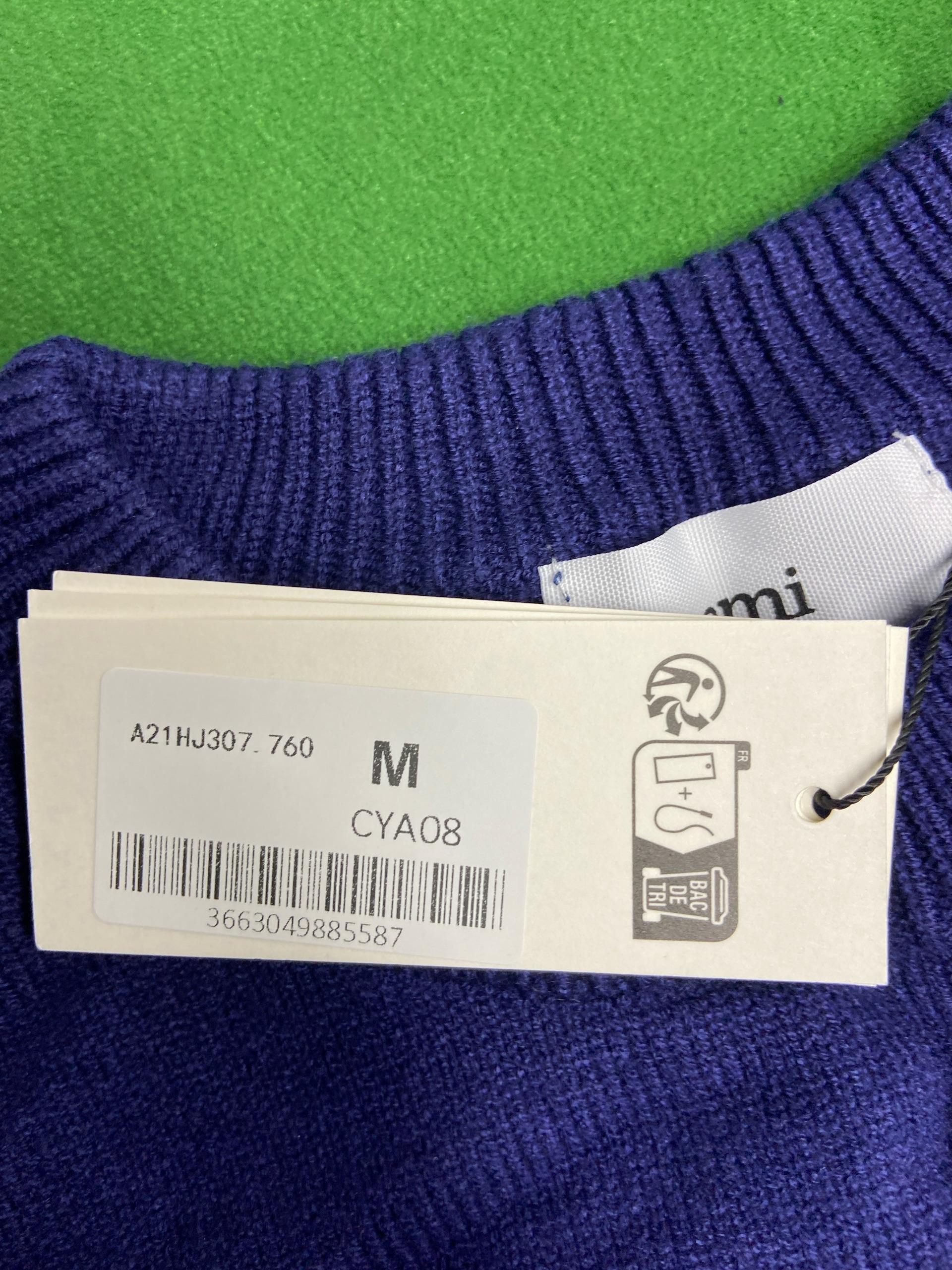 Foto QC 1 de AMI Paris Ami de Coeur Crewneck Sweater Pale Blue