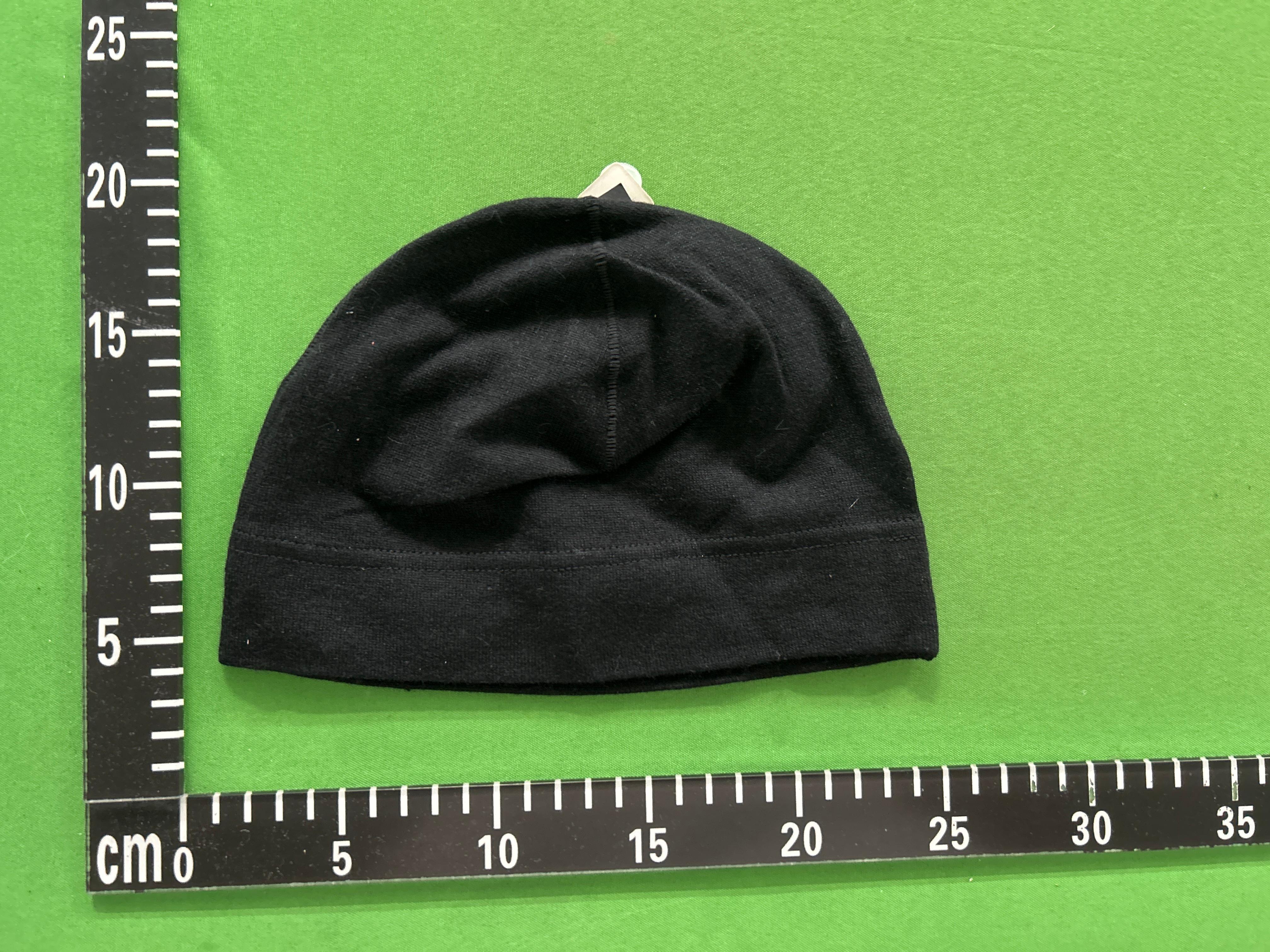Foto QC 4 de Arc'teryx Rho Lightweight Wool Beanie Black