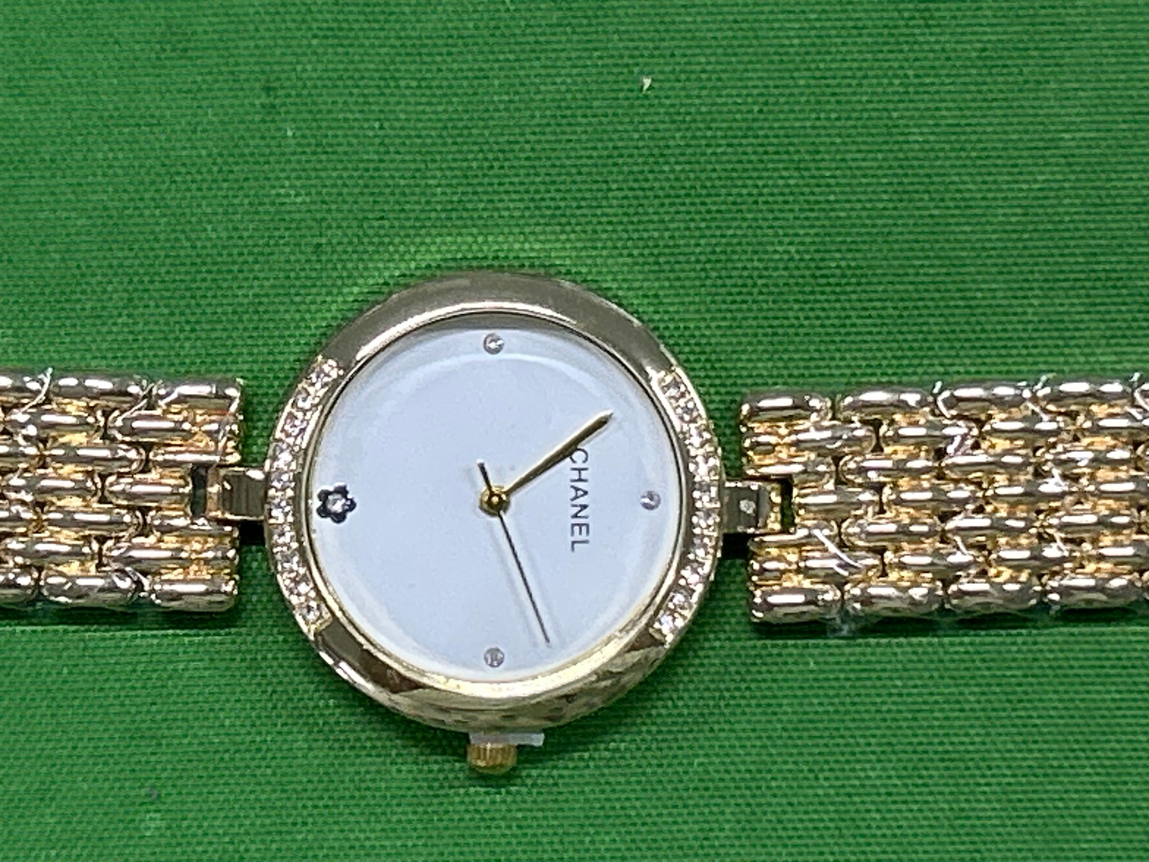 Foto QC 3 de Other Small Fragrant Style Diamond Quartz Watch