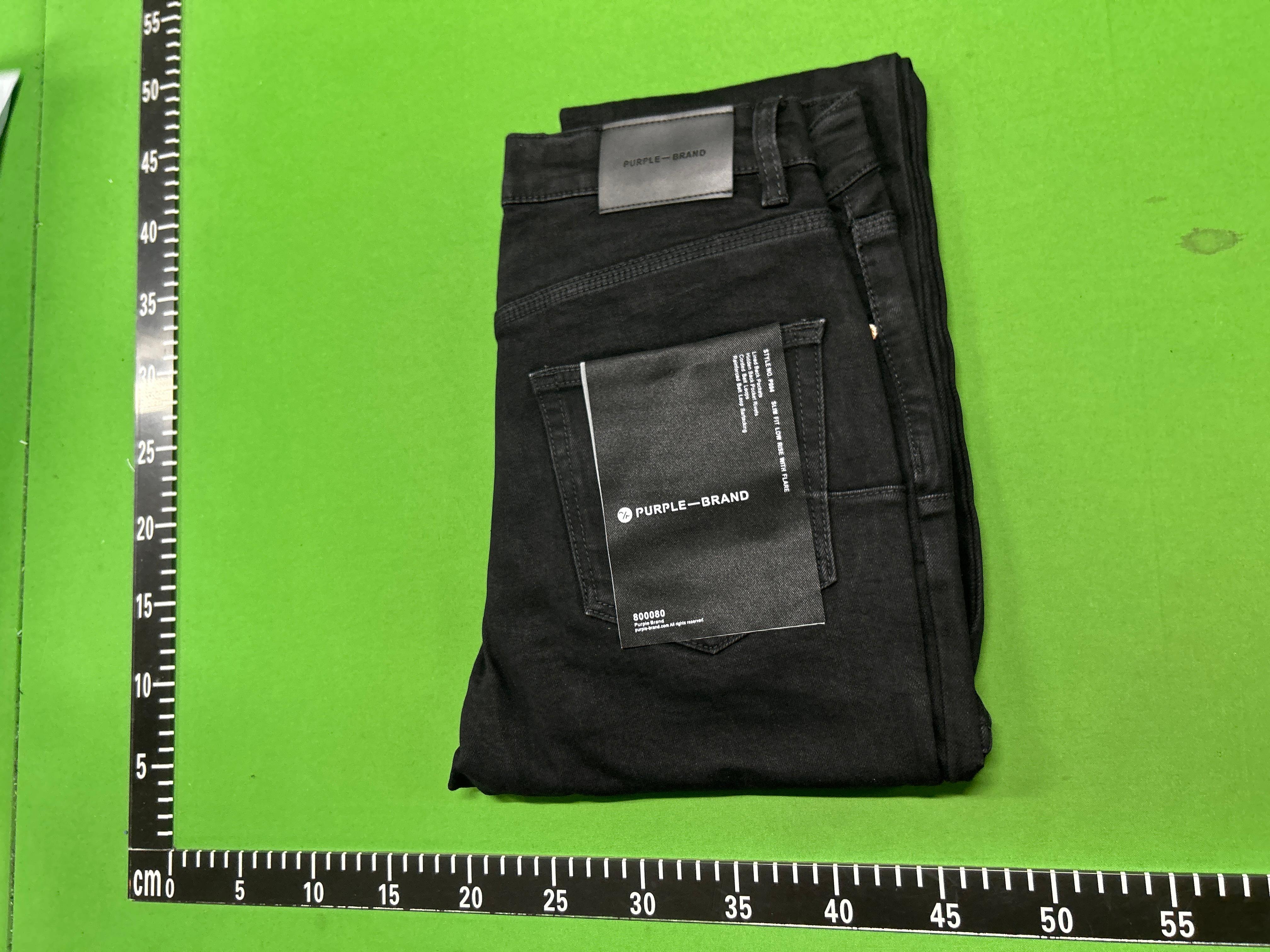 Foto QC 5 de Purple Brand PB131-PB166 Jeans Rhinestone Monogram Light Indigo