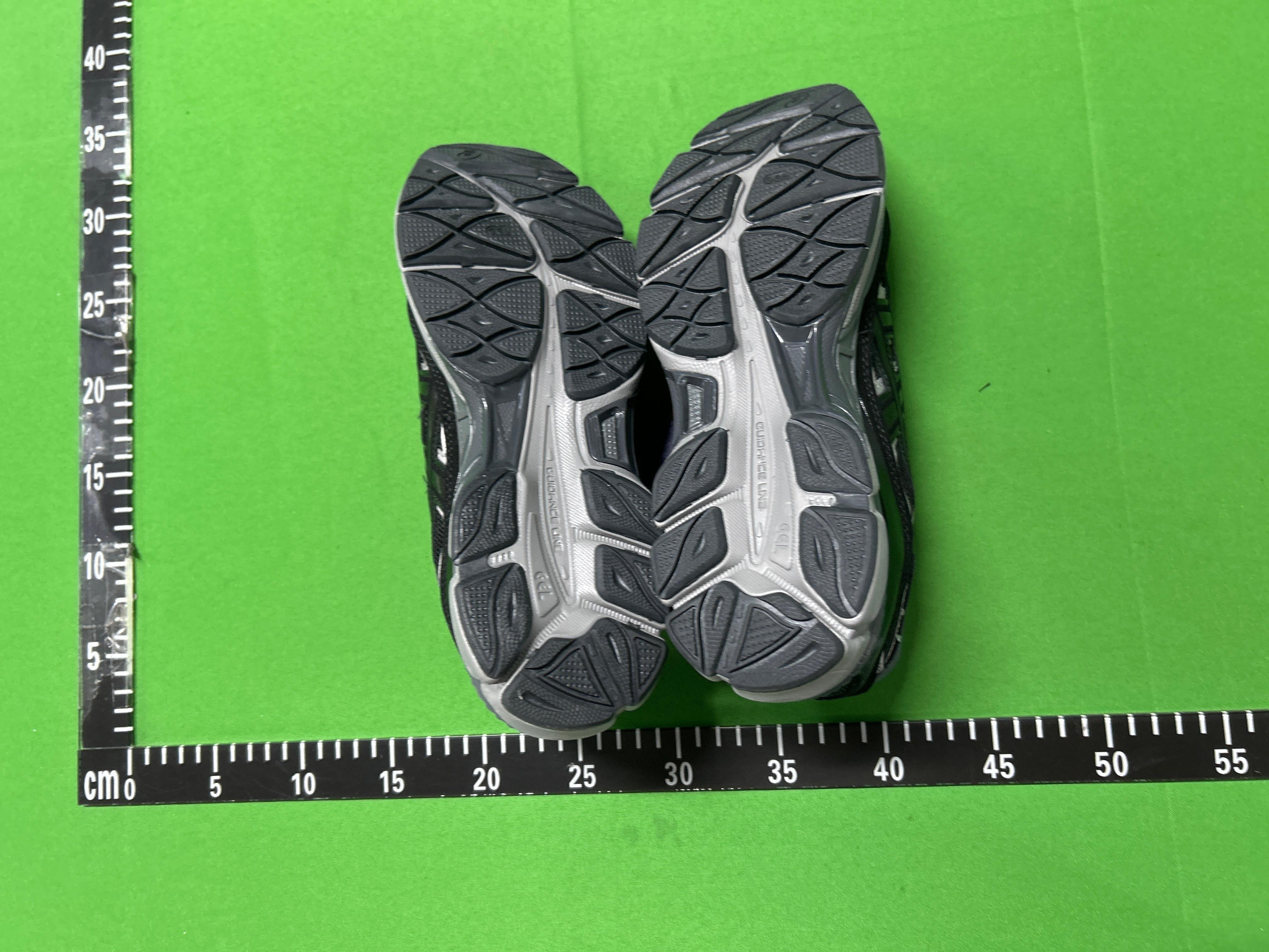 Foto QC 6 de asics GEL-NYC Oatmeal Obsidian Grey 1201A789-103