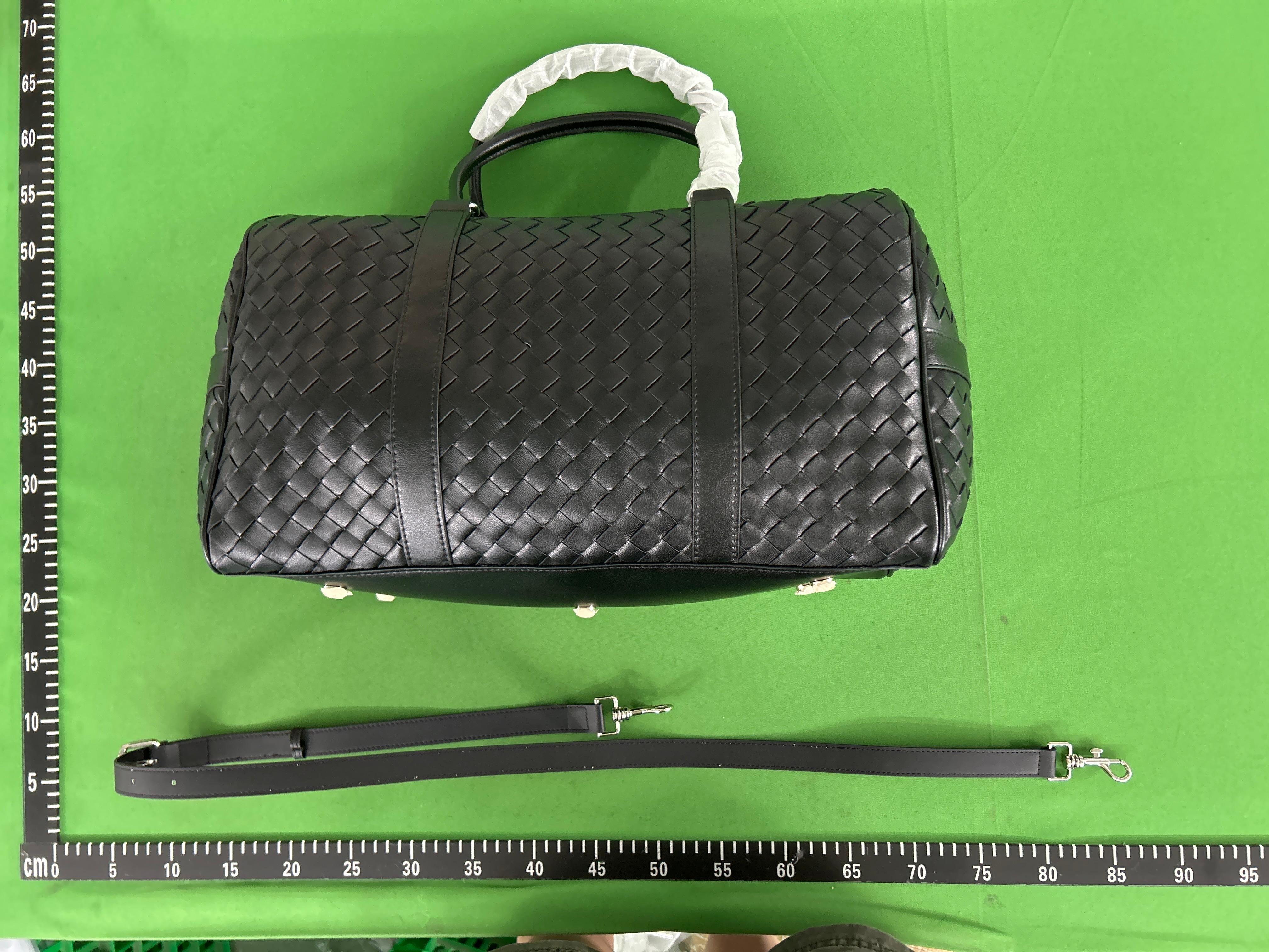 Foto QC 3 de Bottega Veneta Intrecciato Duffle Bag Brown Leather
