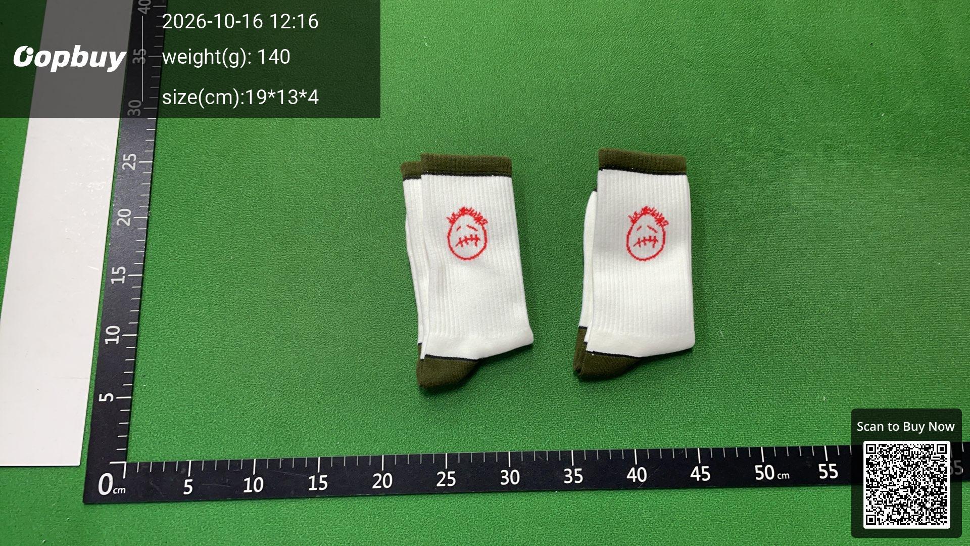 Foto QC 3 de Cactus Jack Travis Scott Crew Socks Ribbed Brown Black Red