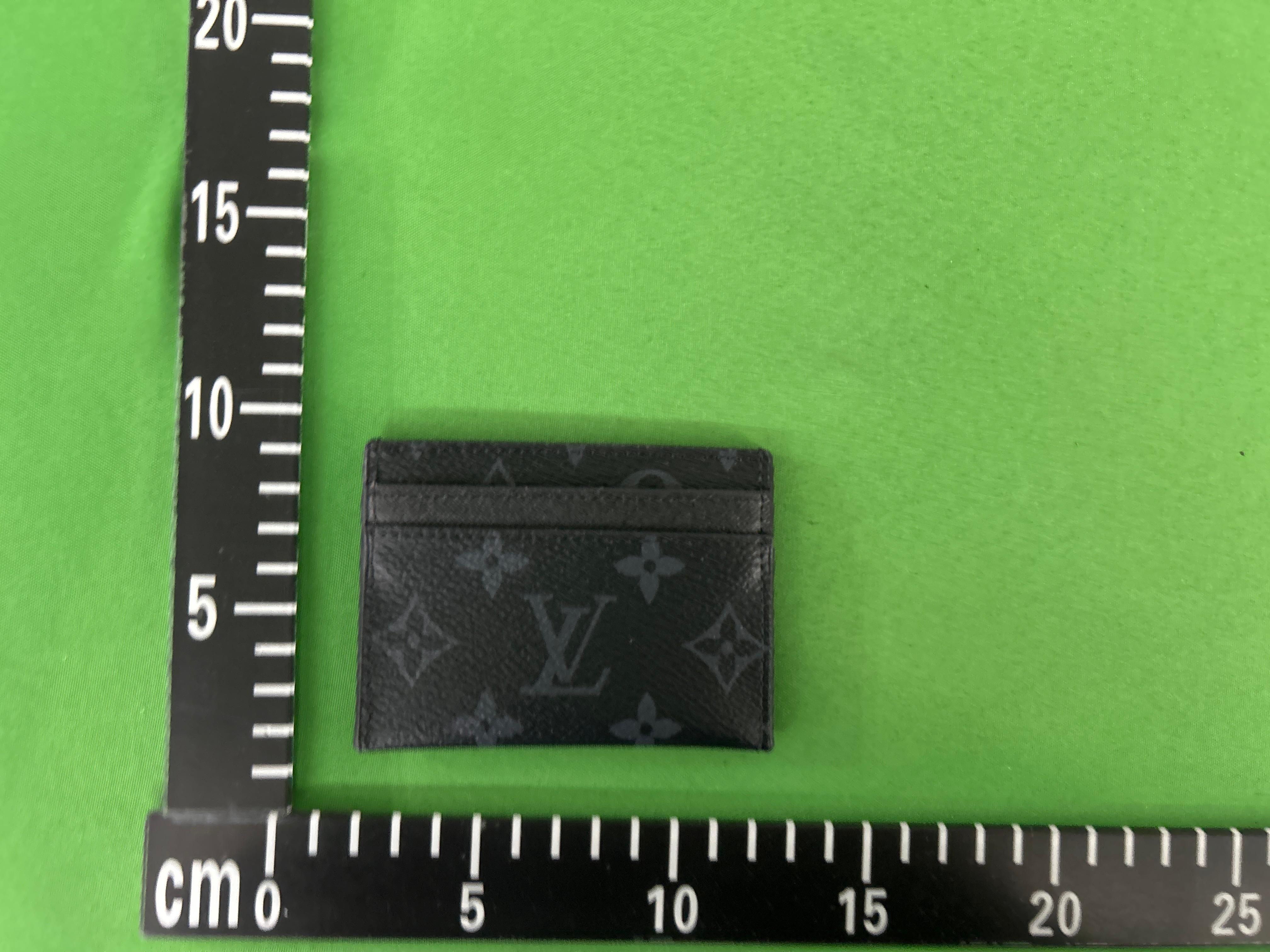 Foto QC 7 de Louis Vuitton Porte Cartes Simple Monogram Reverse Brown