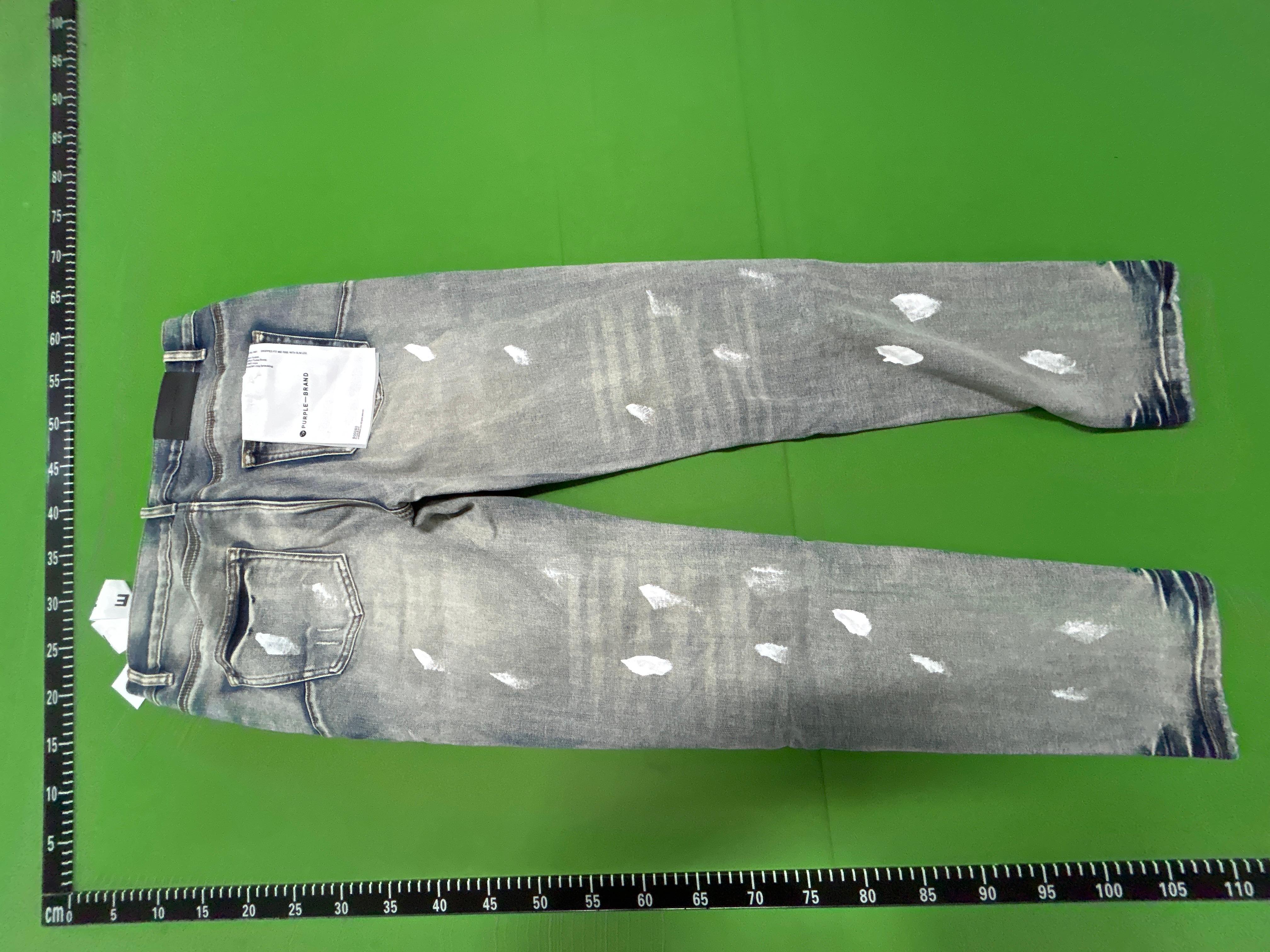 Foto QC 4 de Purple Brand Jeans Slim Fit Distressed Black