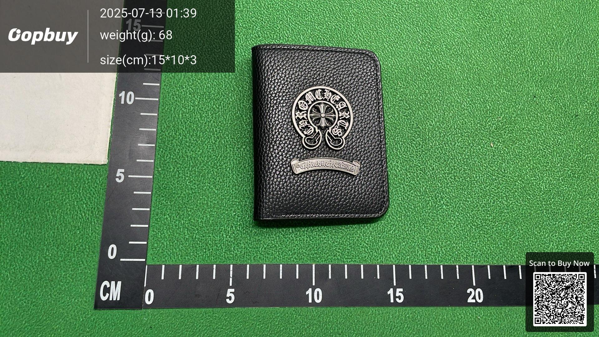 Foto QC 1 de Chrome Hearts Cross Bifold Wallet Pebbled Leather Black
