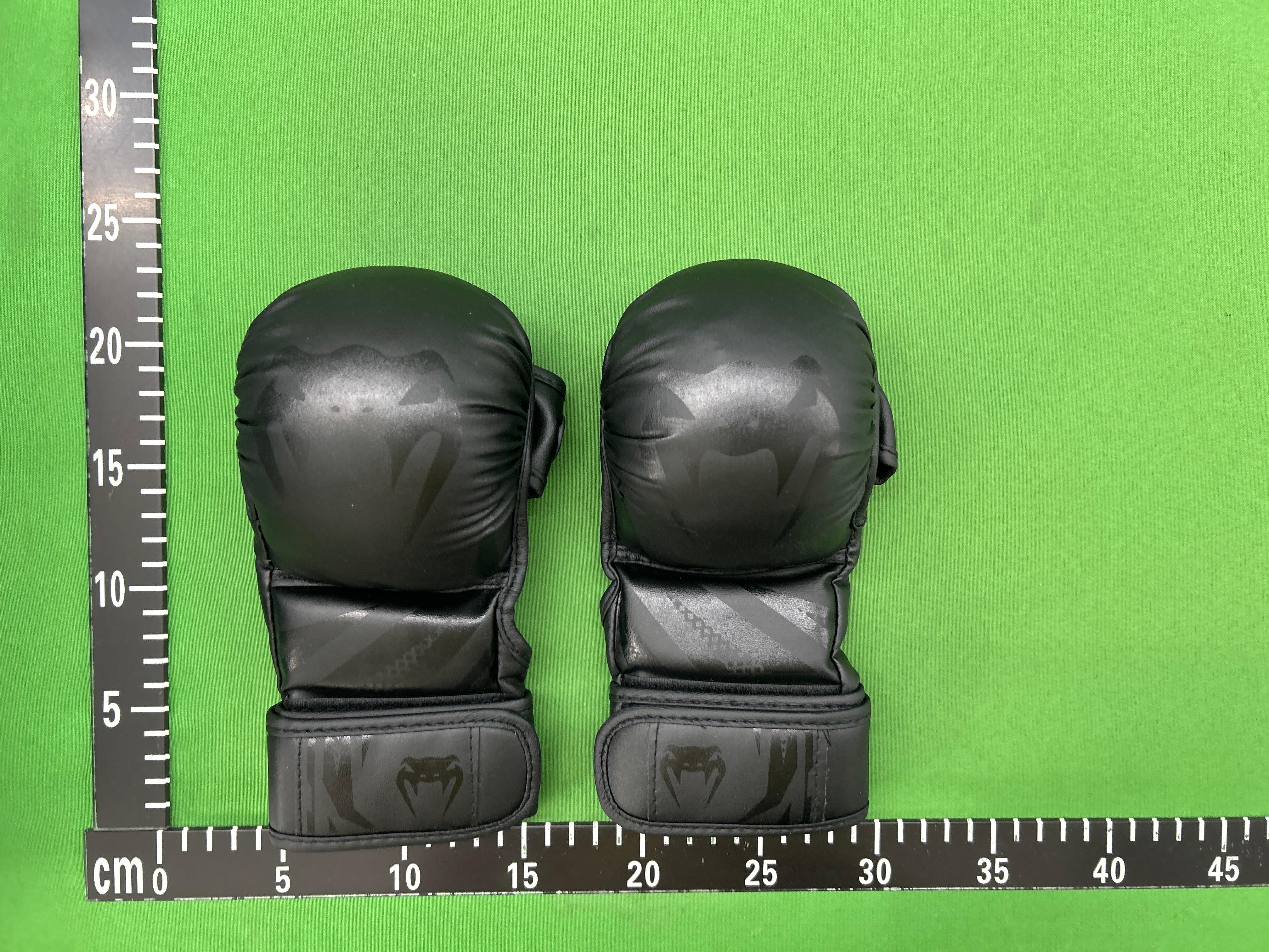 Foto QC 2 de Venum Challenger 3.0 Sparring Gloves Black/Gold