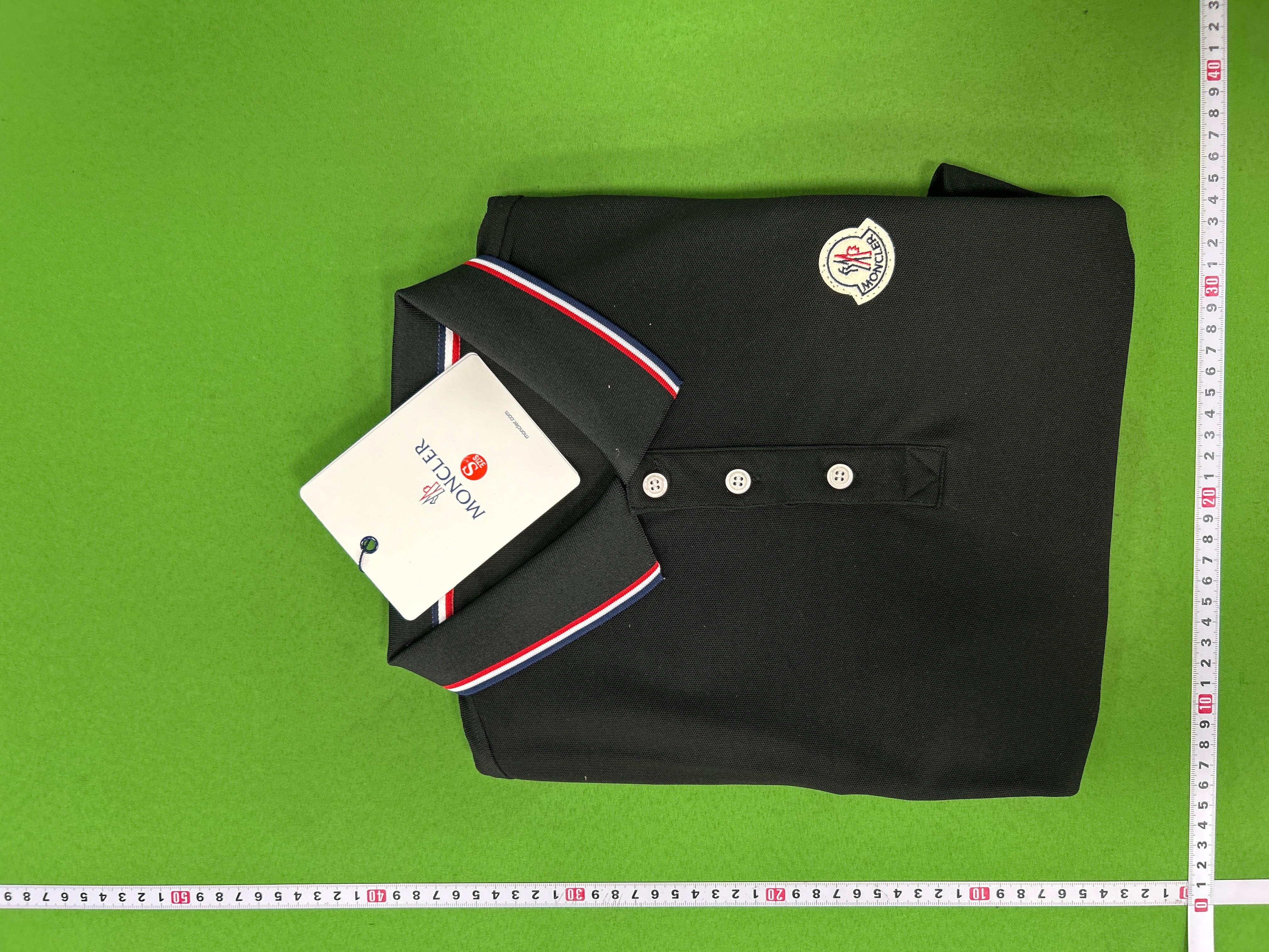Foto QC 5 de Moncler Shirt Logo Patch Tricolor Trim Black