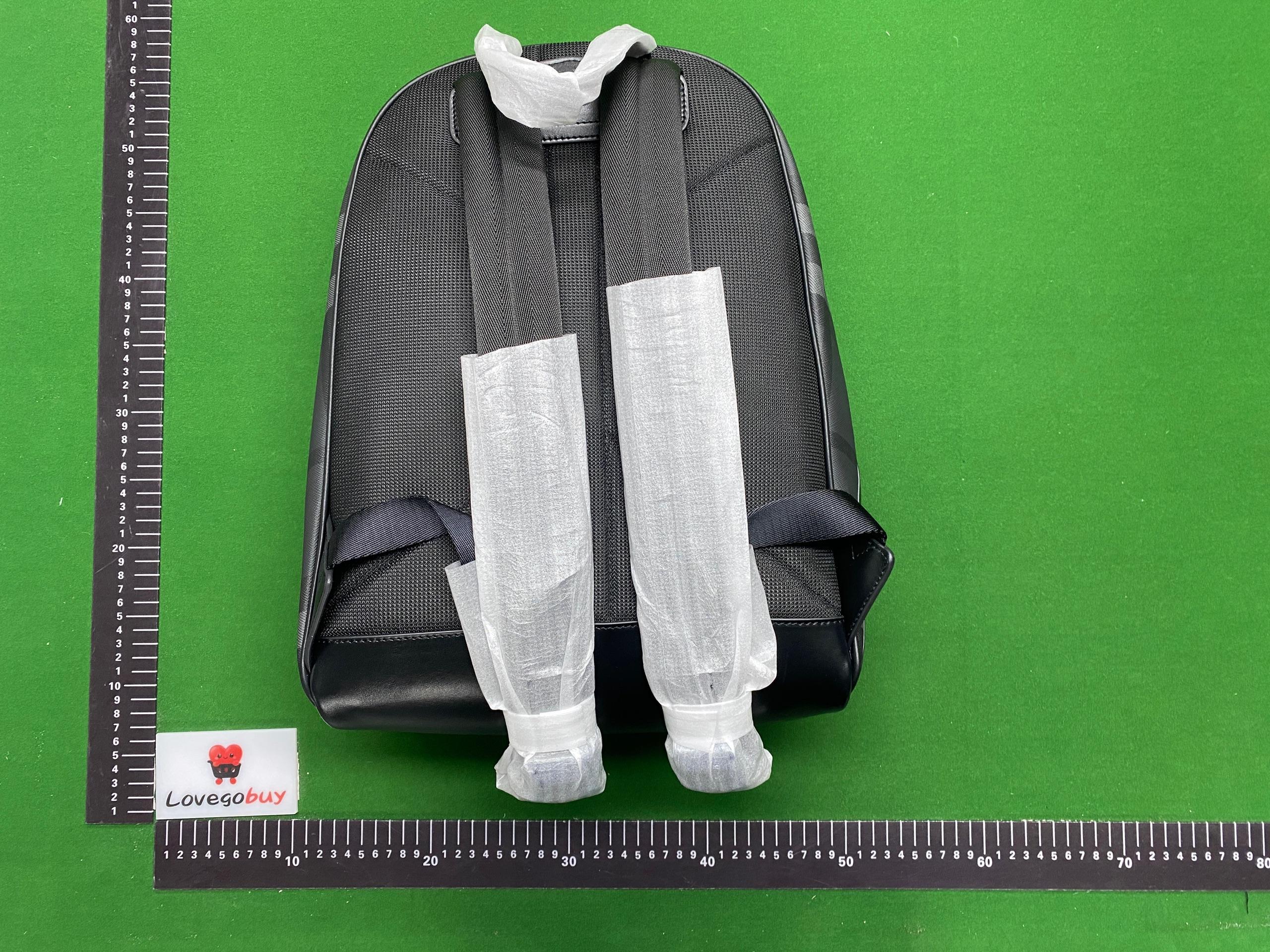 Foto QC 1 de Burberry Jett Backpack Charcoal London Check