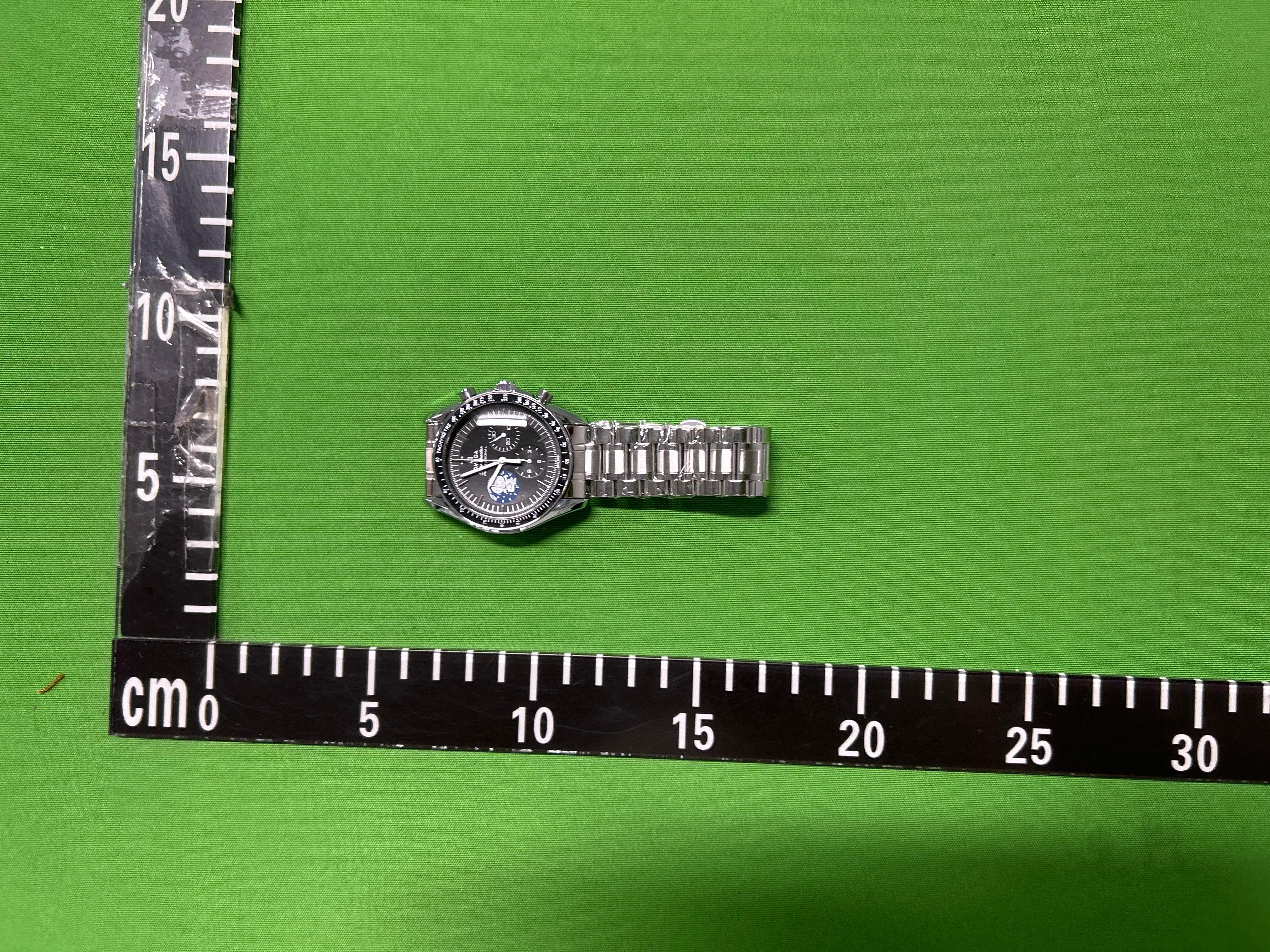 Foto QC 4 de Omega Speedmaster Professional "Silver Snoopy Award" 50th Anniversary 310.32.42.50.02.001