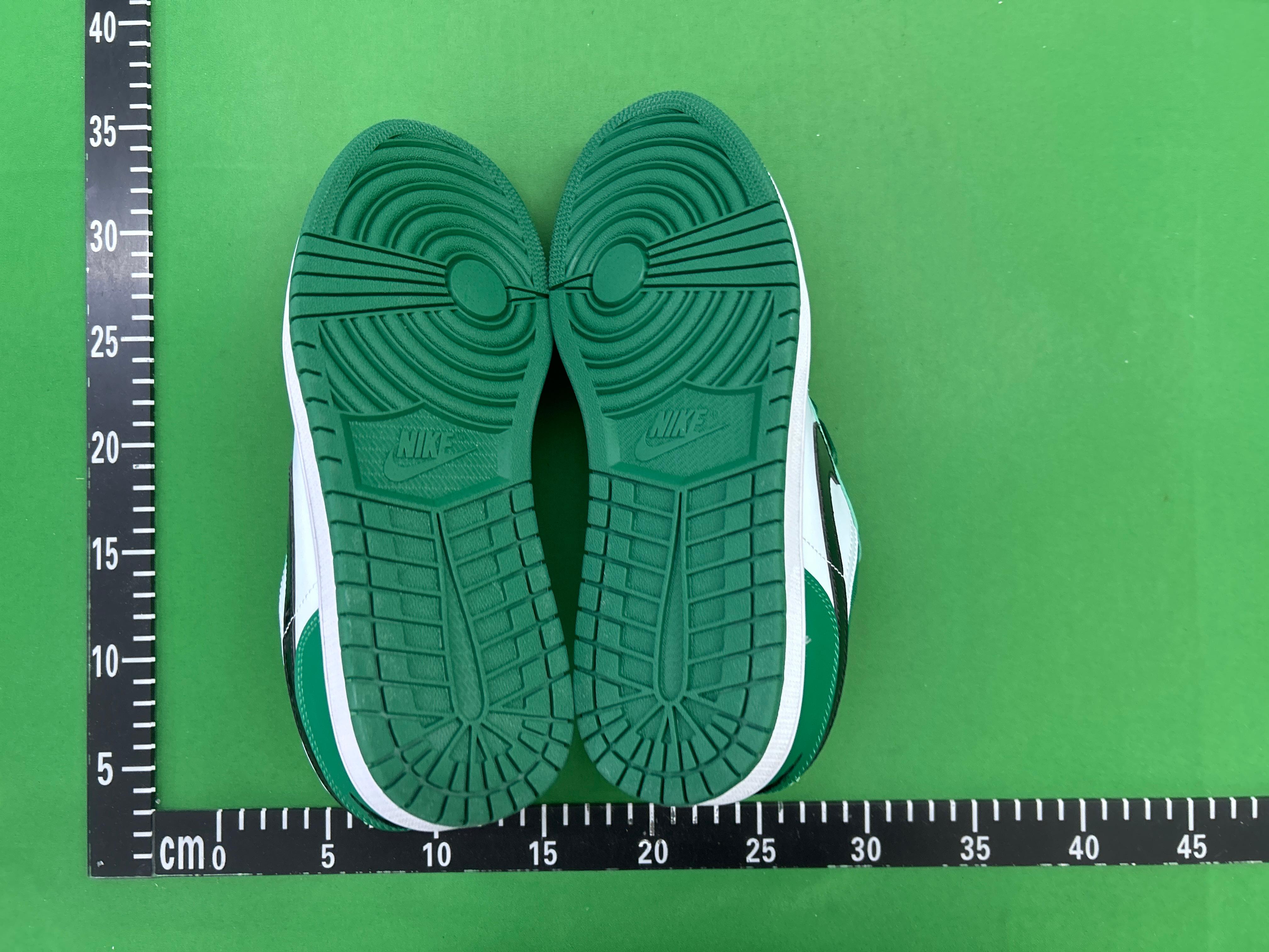 Foto QC 8 de Jordan 1 Retro Low OG SP Travis Scott Black Phantom Tiffany