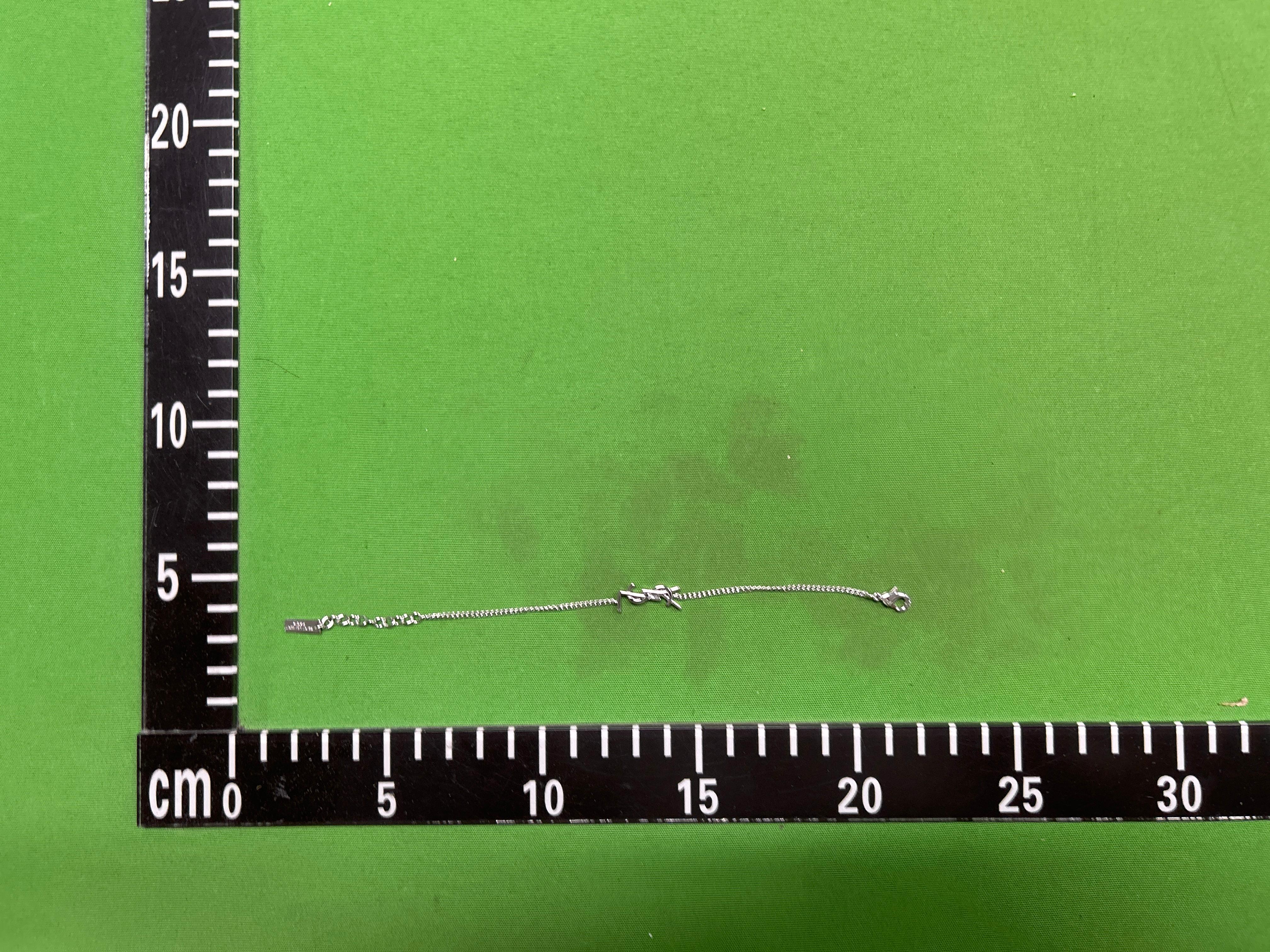 Foto QC 4 de Saint Laurent Opyum Bracelet Metal Gold