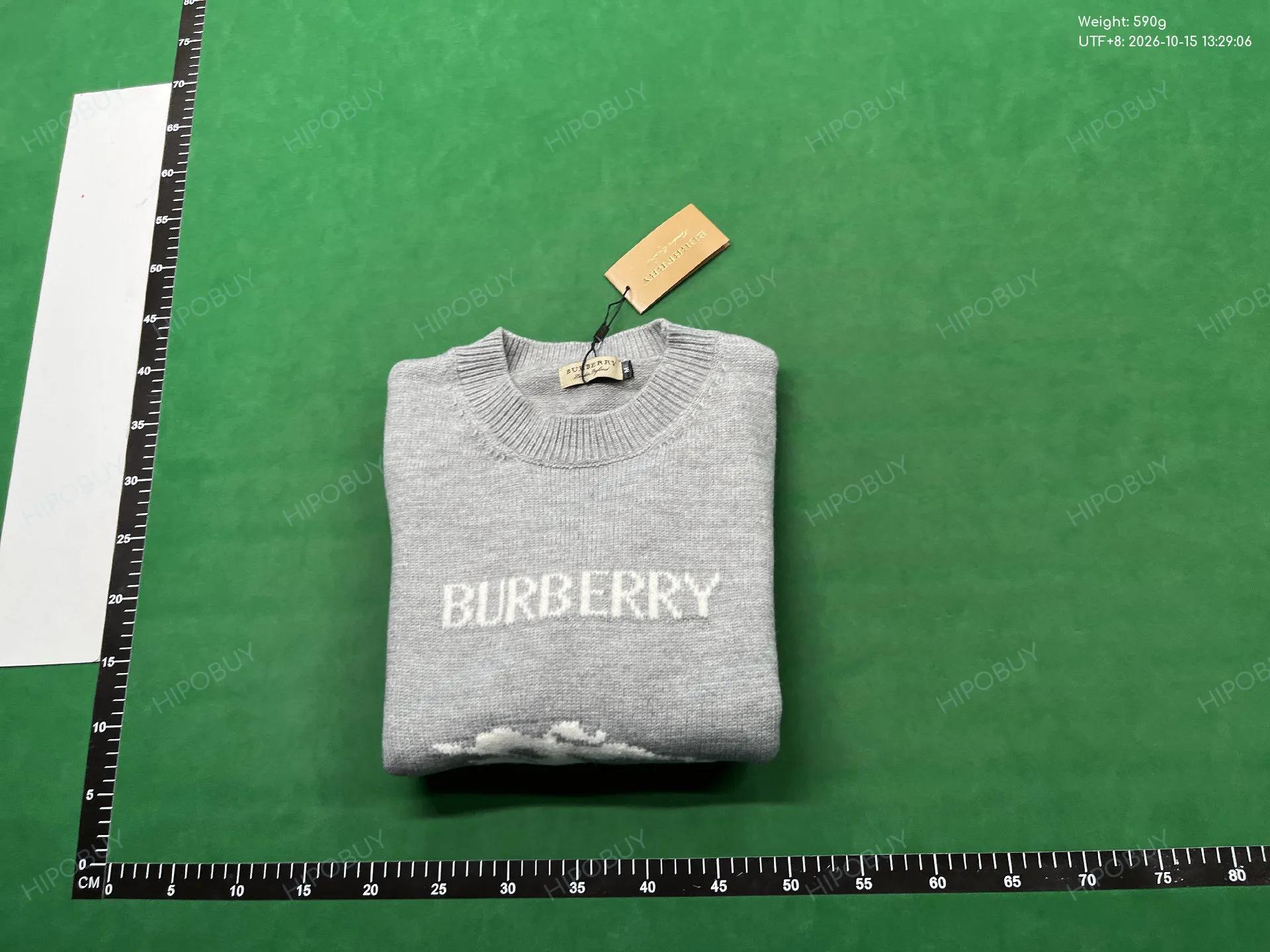 Foto QC 8 de Cole Buxton CB Logo Crewneck Sweater Vintage White
