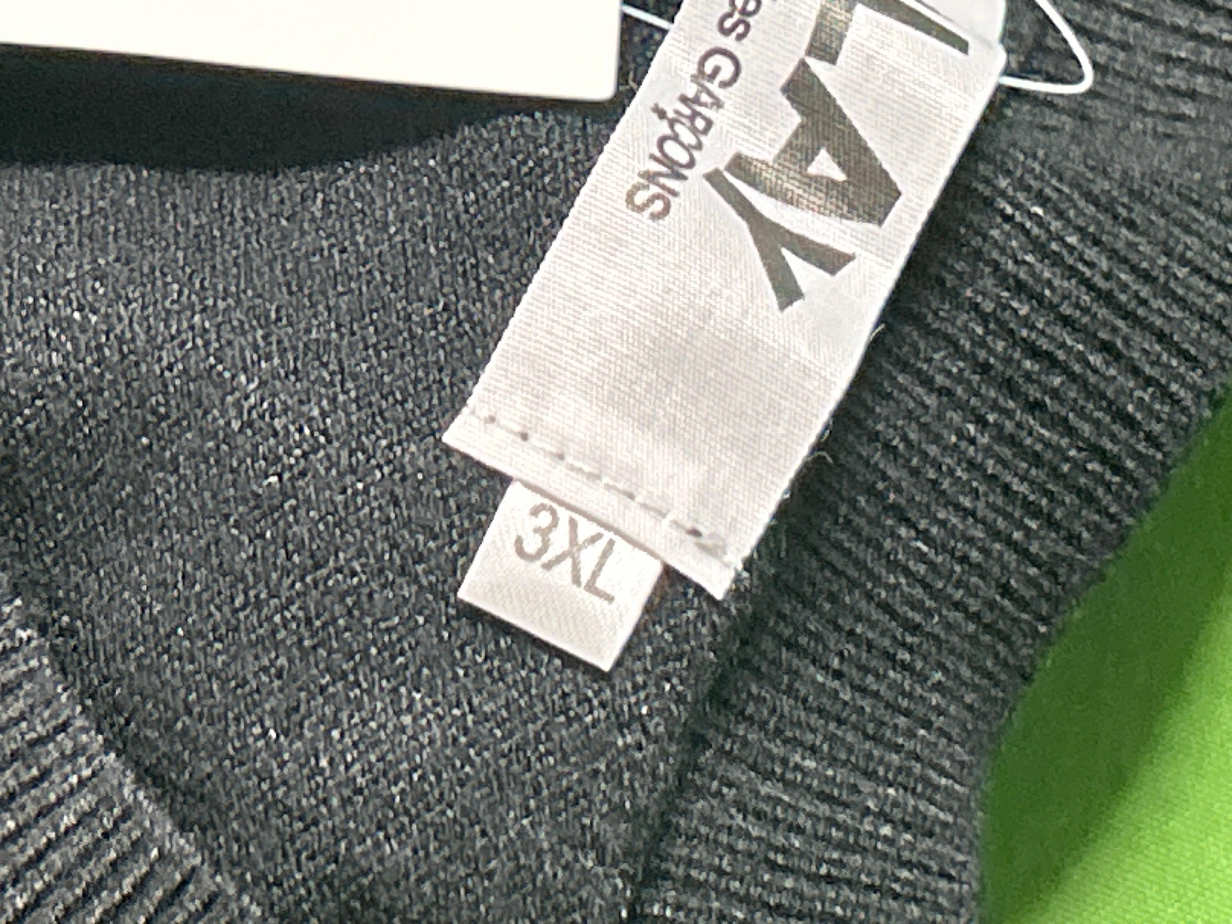 Foto QC 2 de Comme des Garçons Play Heart Logo Cardigan Wool
