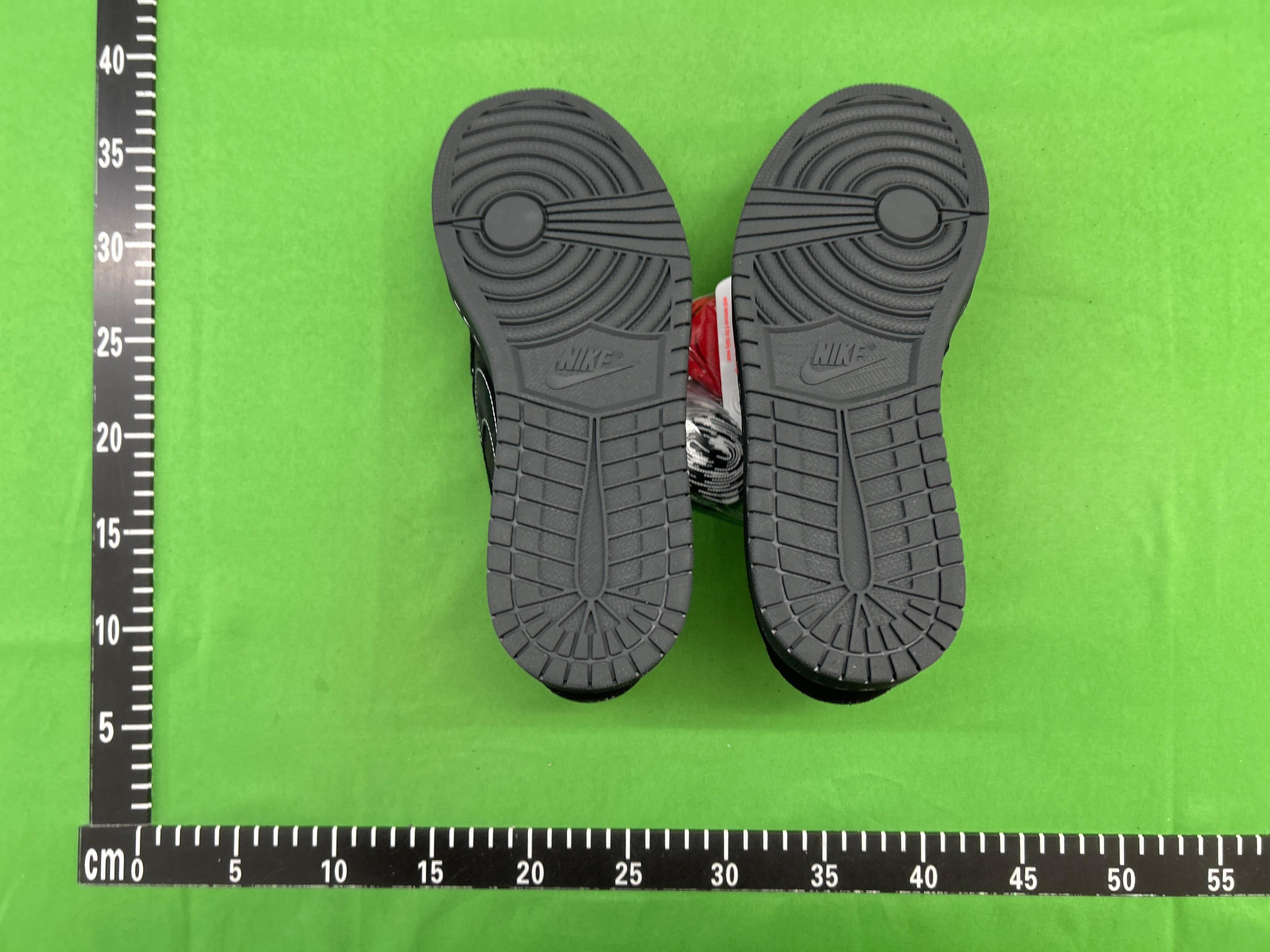 Foto QC 6 de Jordan 1 Retro Low OG SP Travis Scott Black Phantom DM7866-001