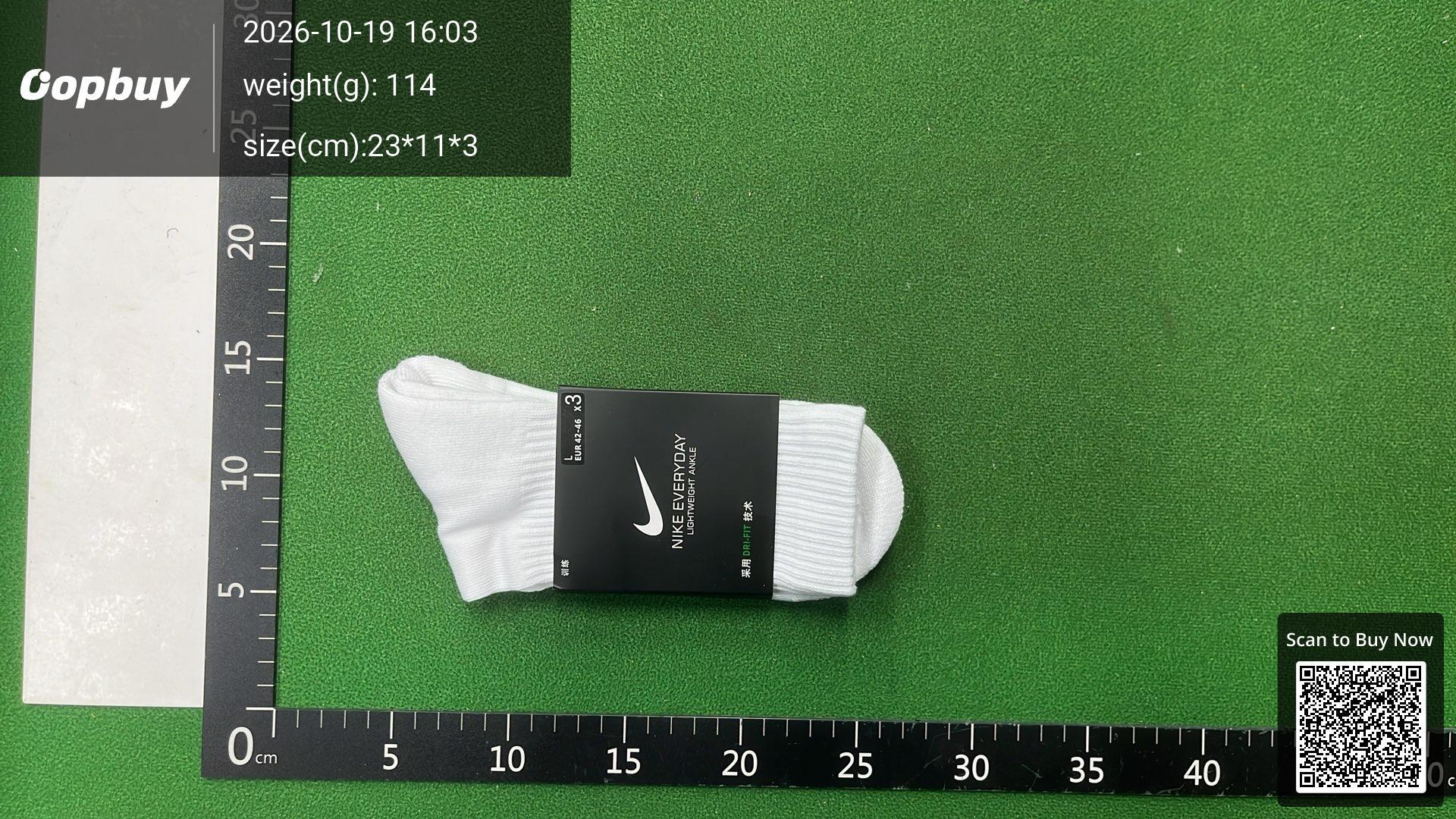 Foto QC 8 de Nike Everyday Crew Socks Lightweight Dri-FIT White Black