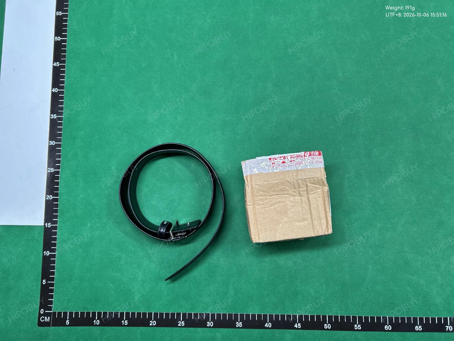 Foto QC 8 de Versace Belt Red