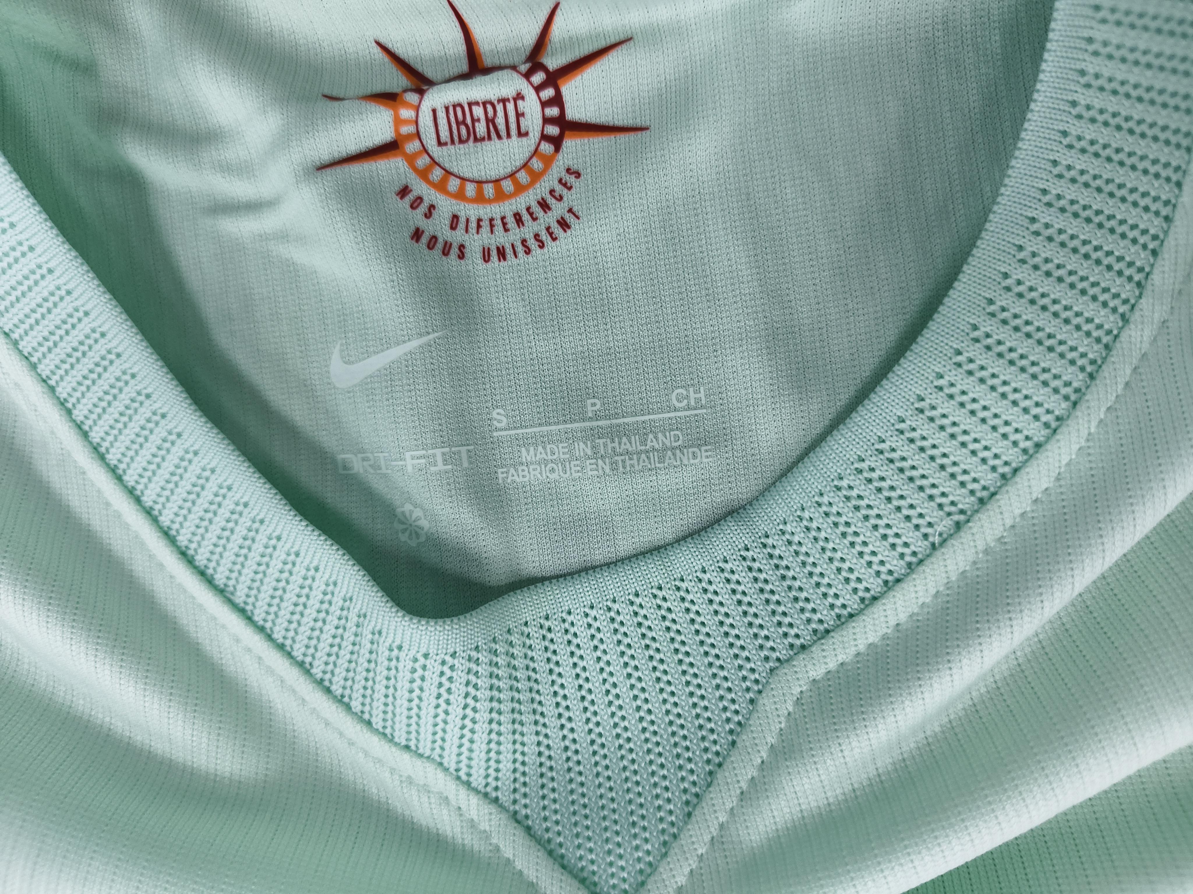 Foto QC 4 de adidas x Spain 2026 Away Cucurella #24 Jersey White
