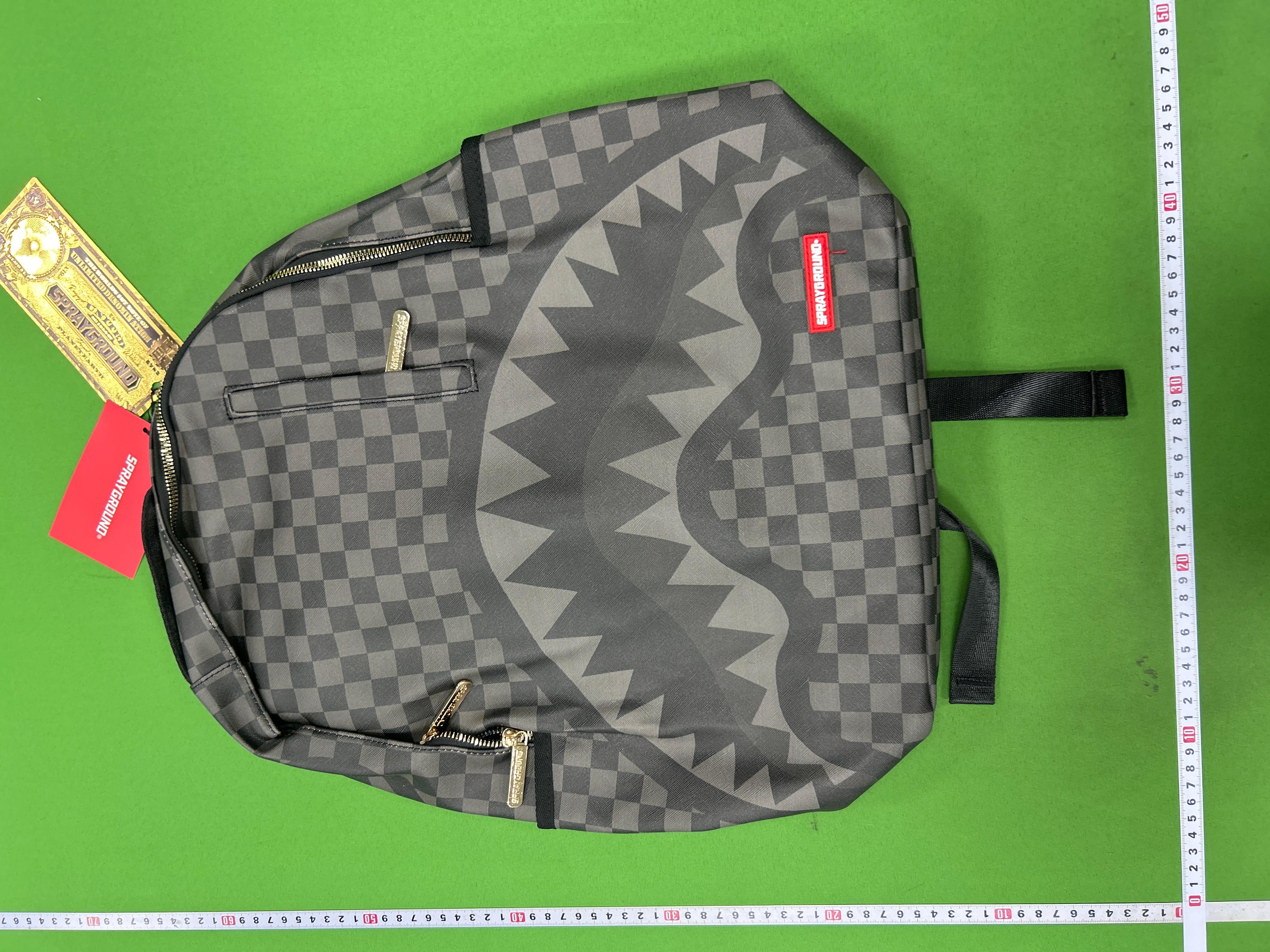 Foto QC 5 de Other Shark Backpack Charcoal Signature Print