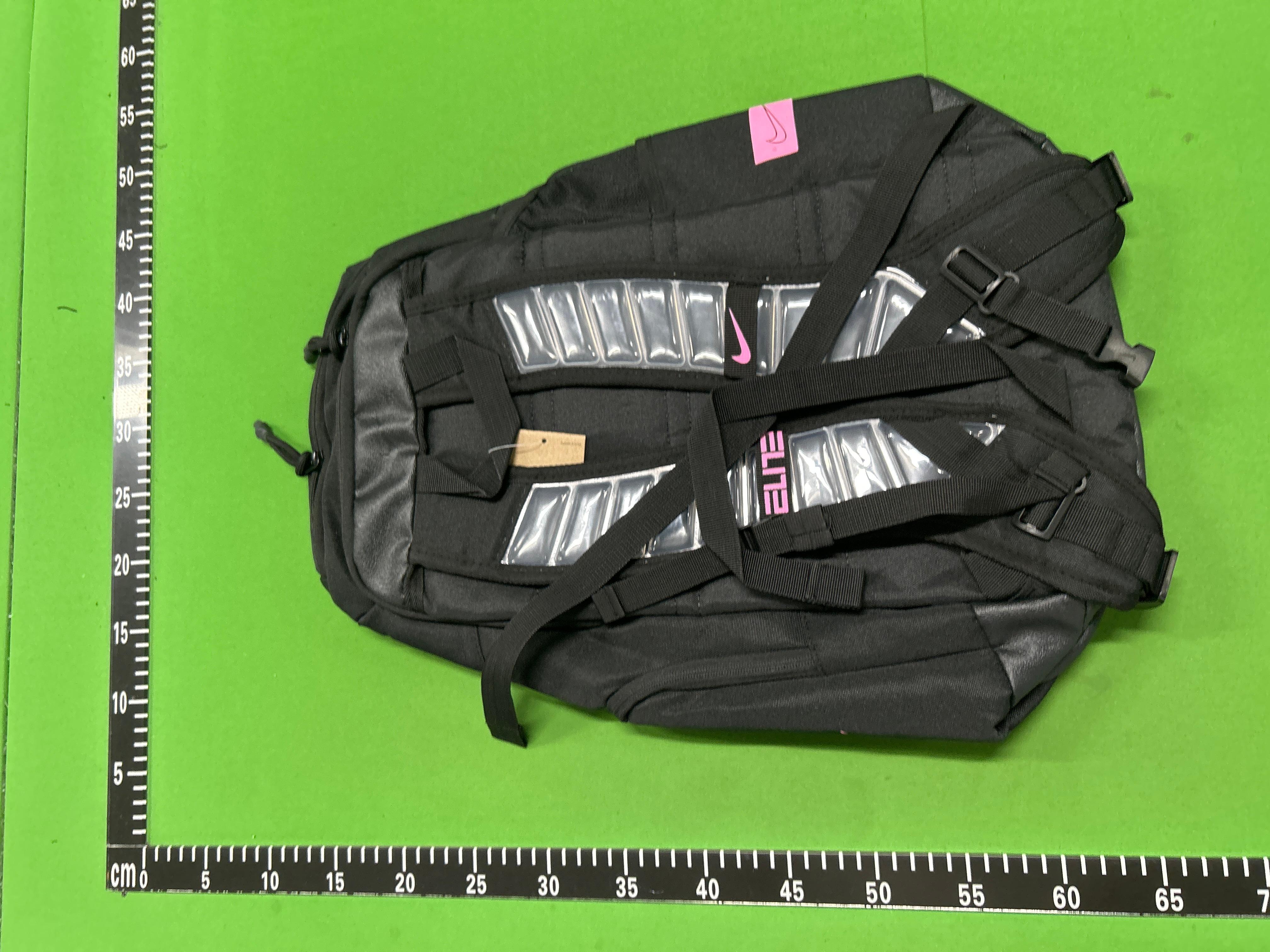 Foto QC 1 de Nike Hoops Elite Pro Backpack 32L Black White Gold