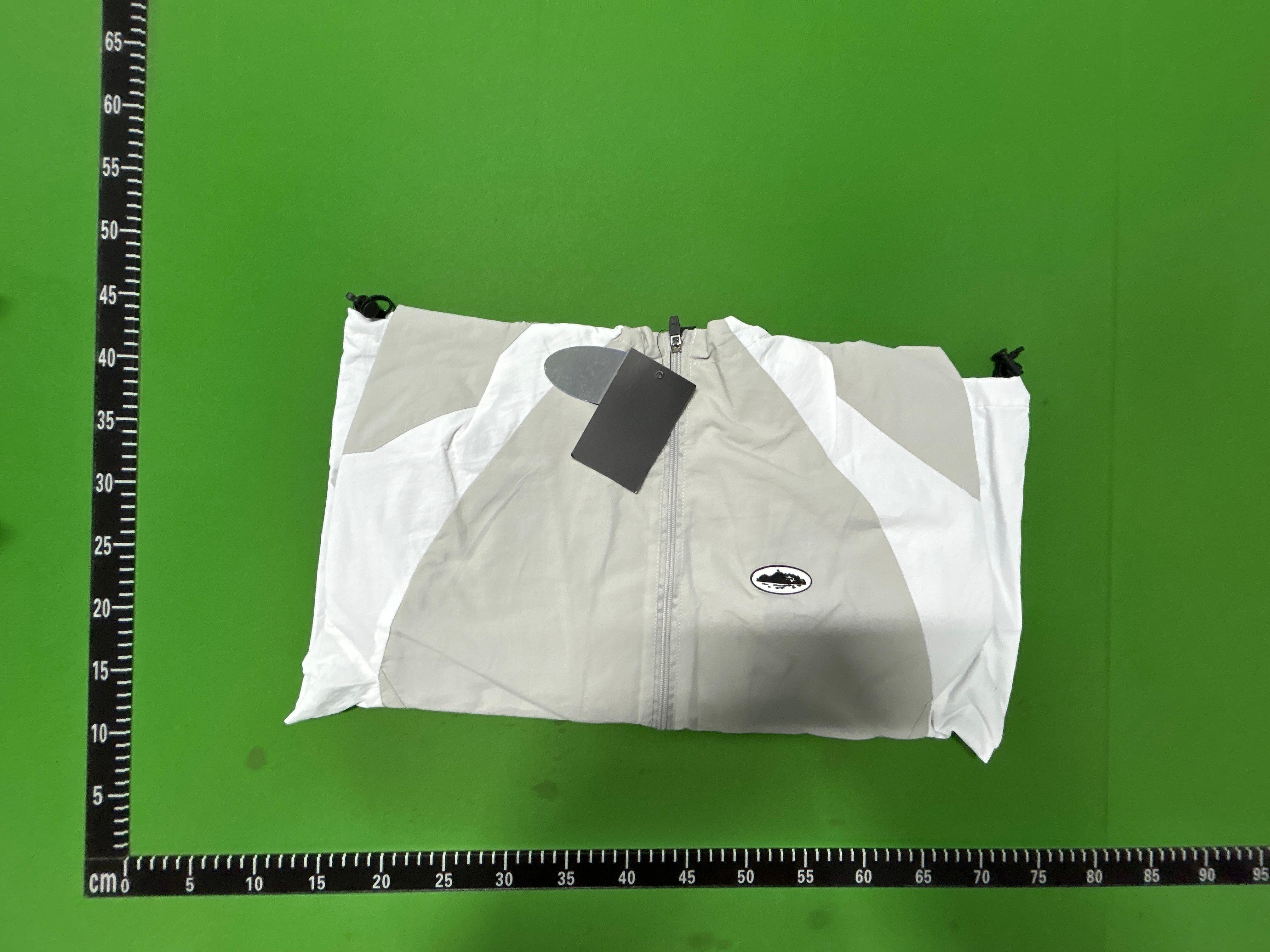 Foto QC 1 de Corteiz Alcatraz Windbreaker Jacket Grey White