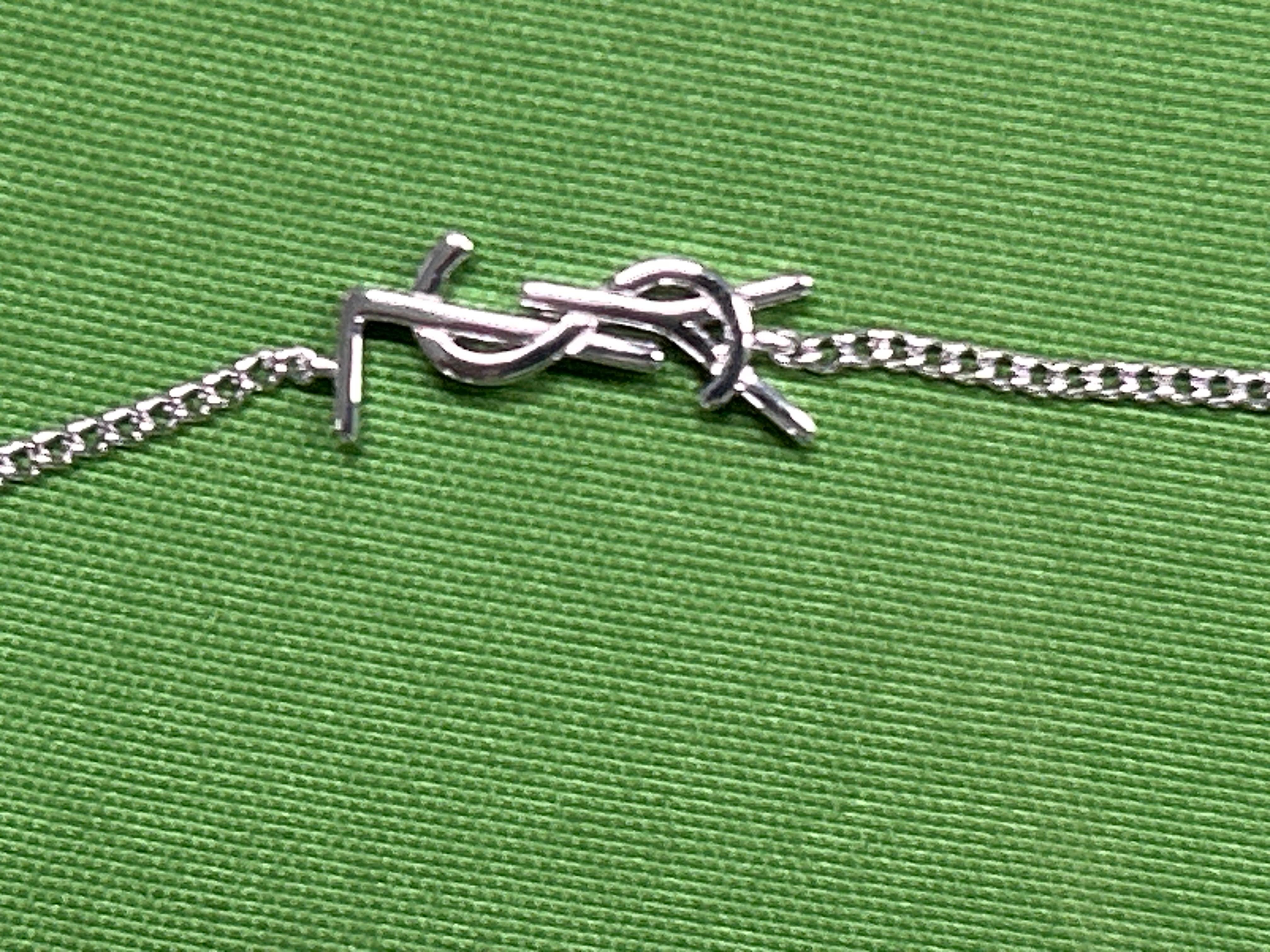 Foto QC 5 de Saint Laurent Opyum Bracelet Metal Gold