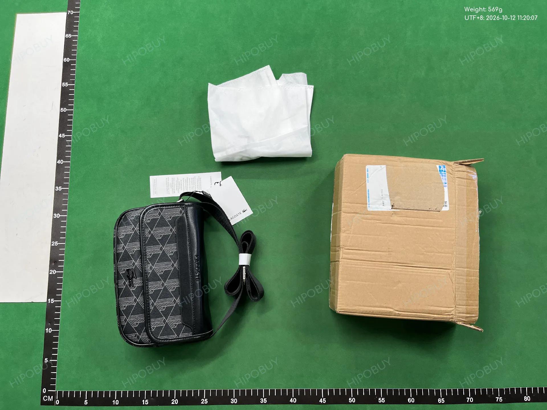 Foto QC 3 de Lacoste The Blend Messenger Bag Monogram Noir Gris
